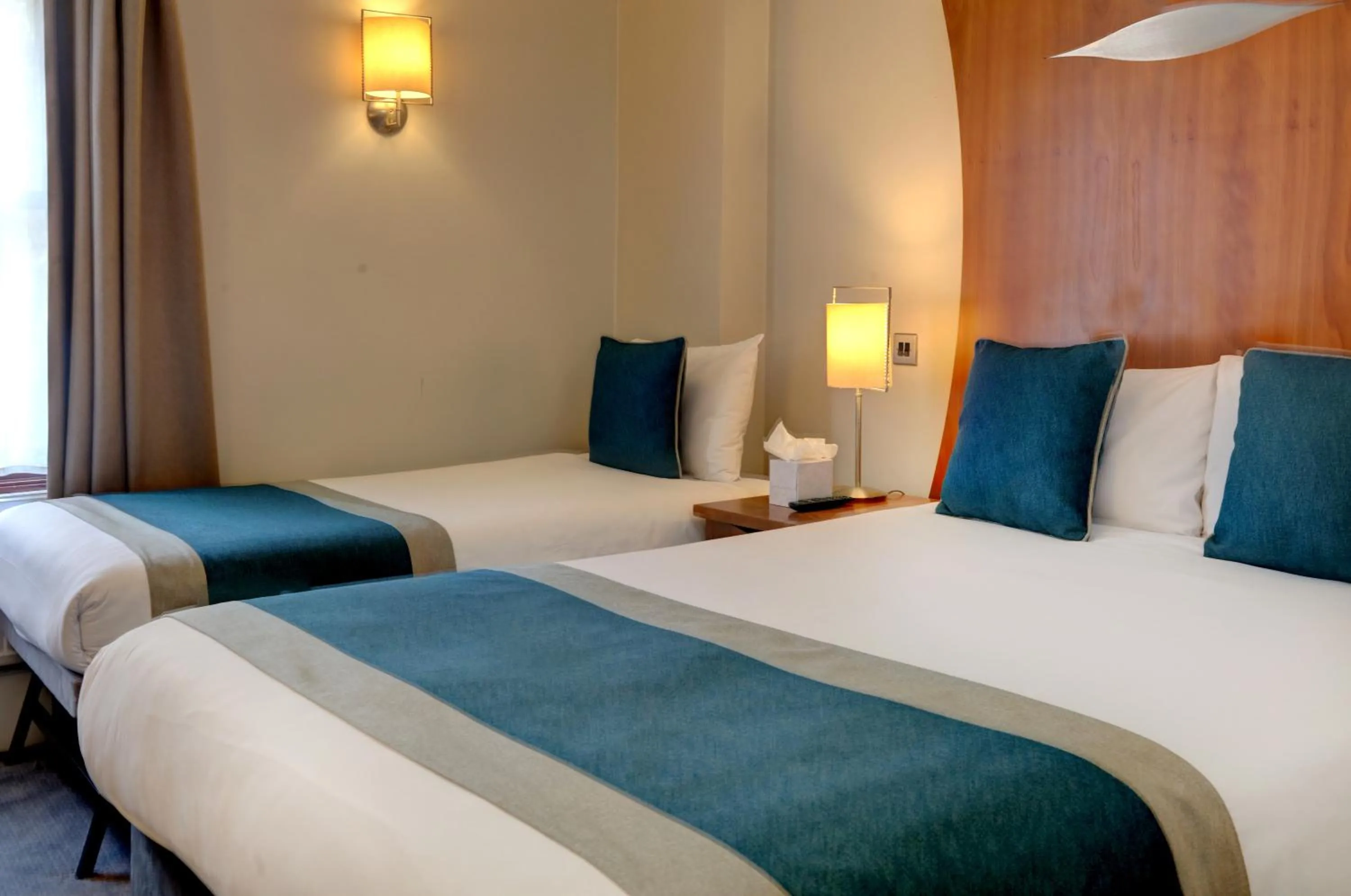 Bed in Corus Hyde Park Hotel