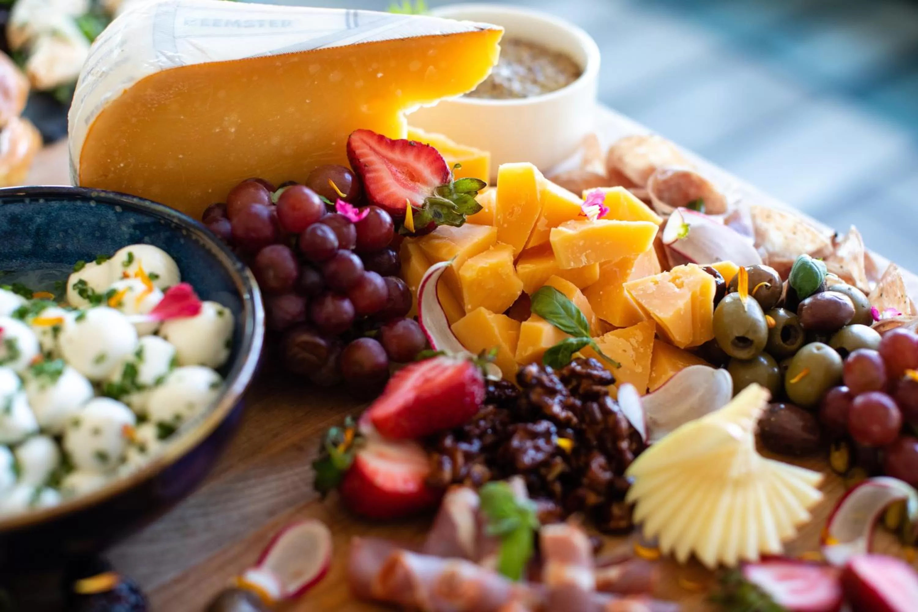 Meeting/conference room in Hotel Indigo Seattle Everett Waterfront Place by IHG