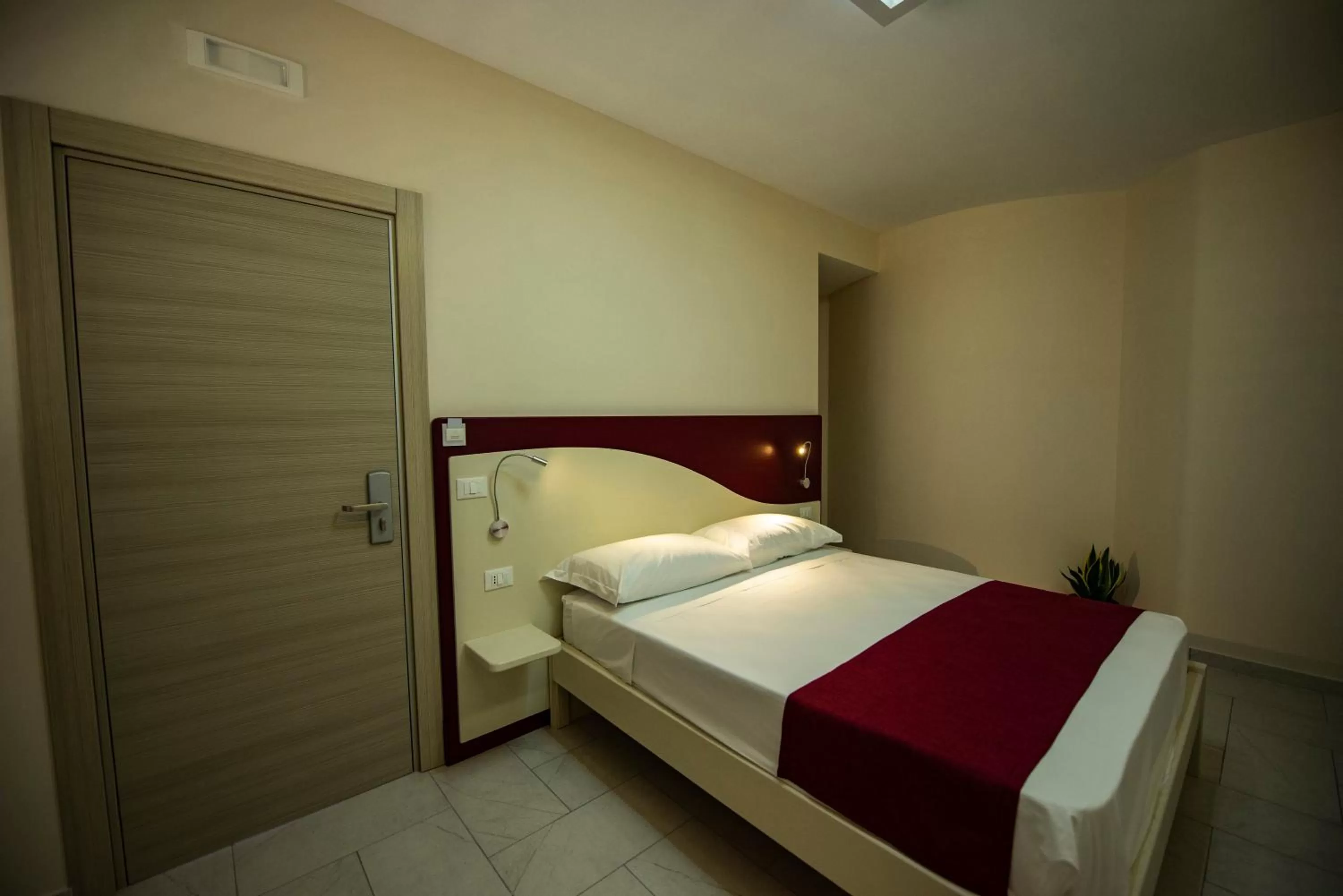 Bed in Aether Suites Tropea - Free Private Parking