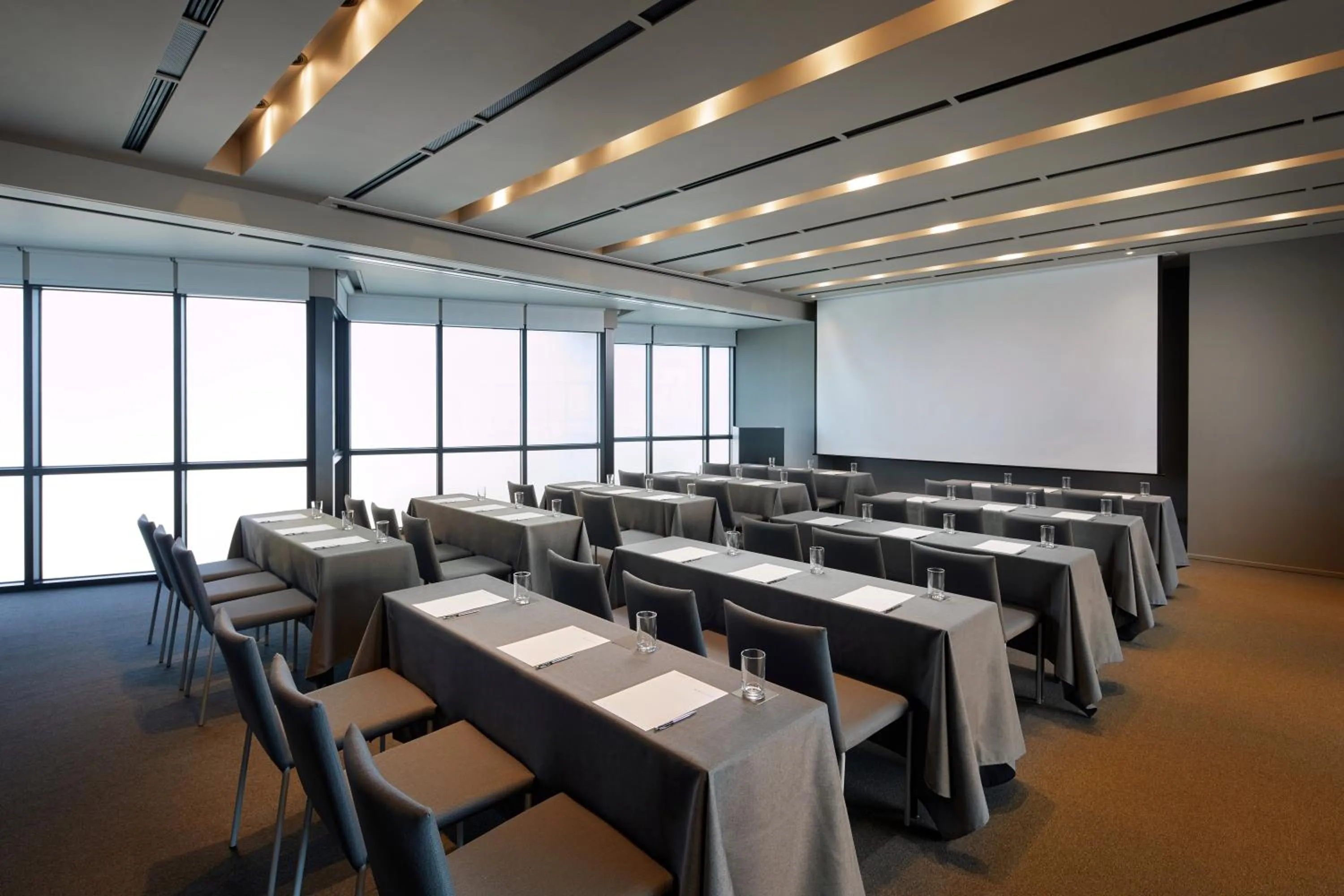 Meeting/conference room in Shilla Stay Samsung COEX Center