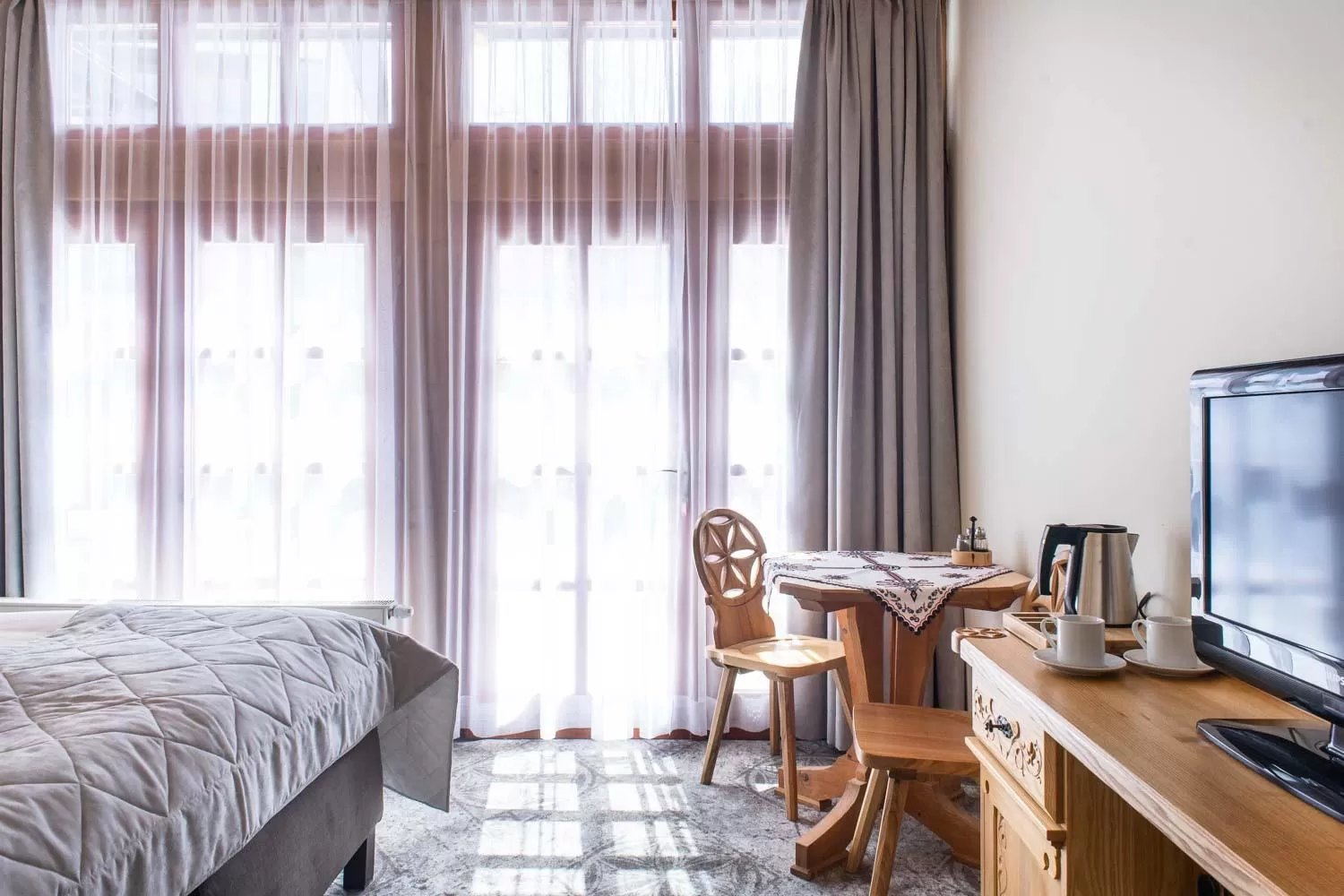 TV and multimedia, Bed in Hotel Sabała