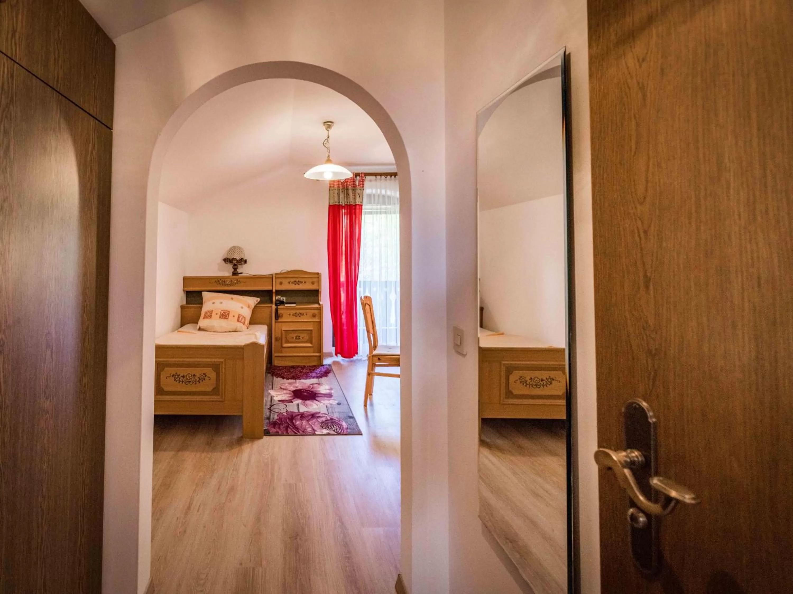 Photo of the whole room, Bed in Hotel Am Rupertuspark