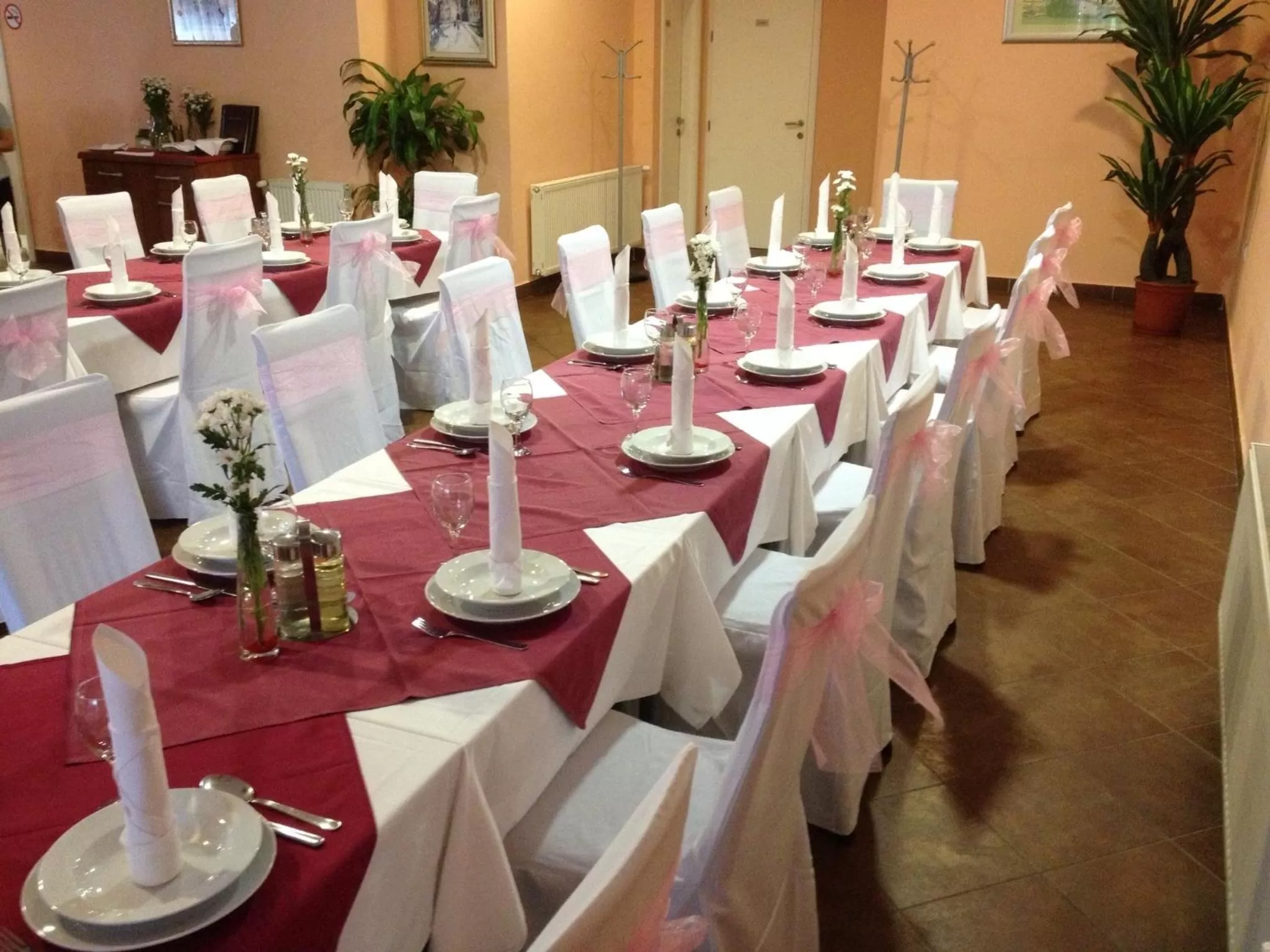 Banquet/Function facilities, Banquet Facilities in Lugarnica