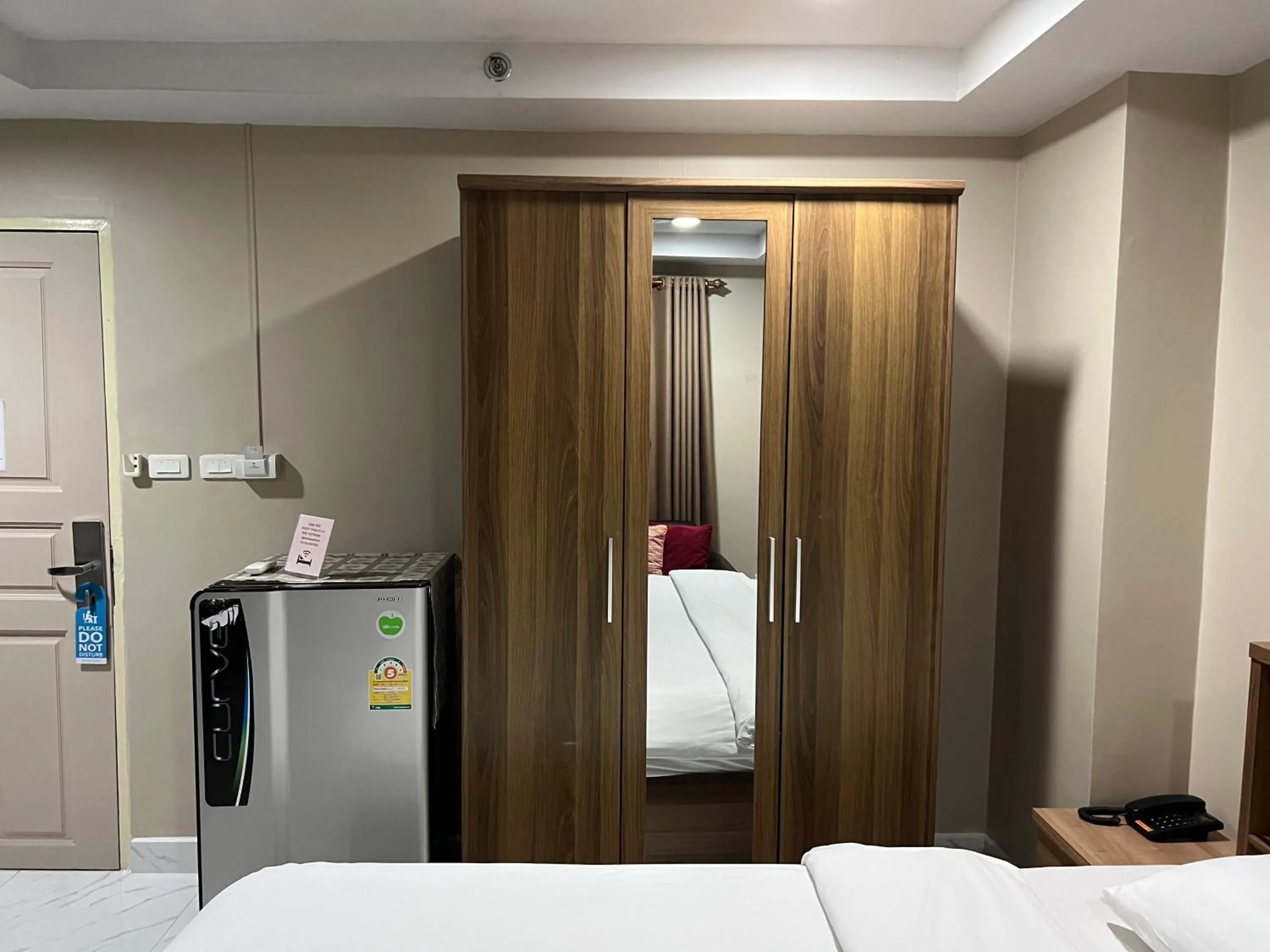 Area and facilities, Bed in Mall Suites Hotel