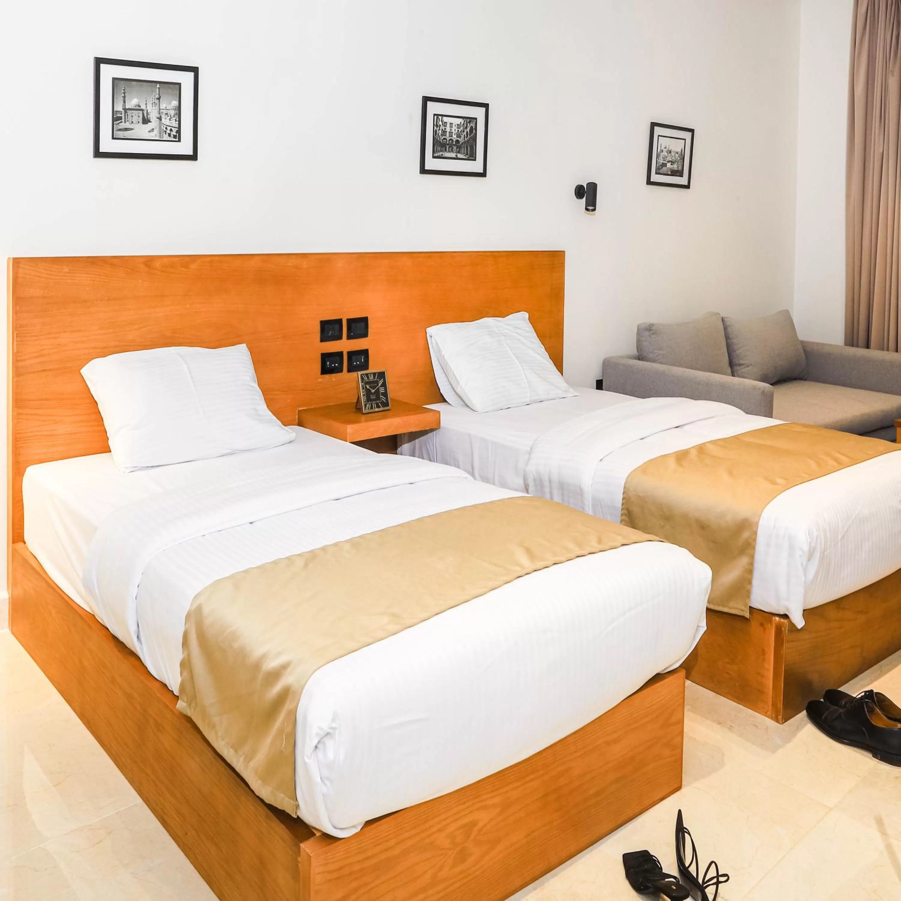 Bedroom, Bed in NewCity Hotel & Suites