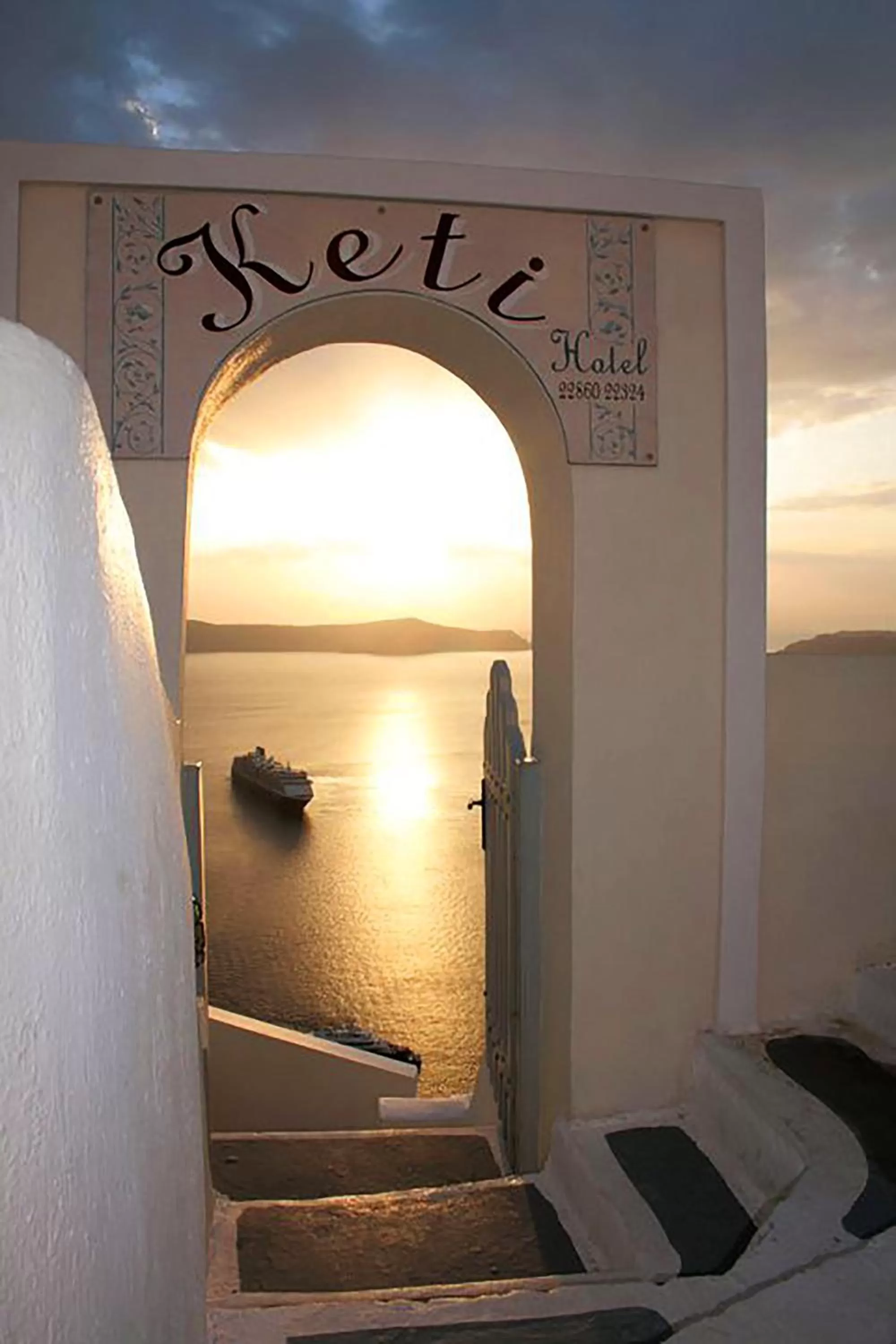 Facade/entrance in Keti Hotel