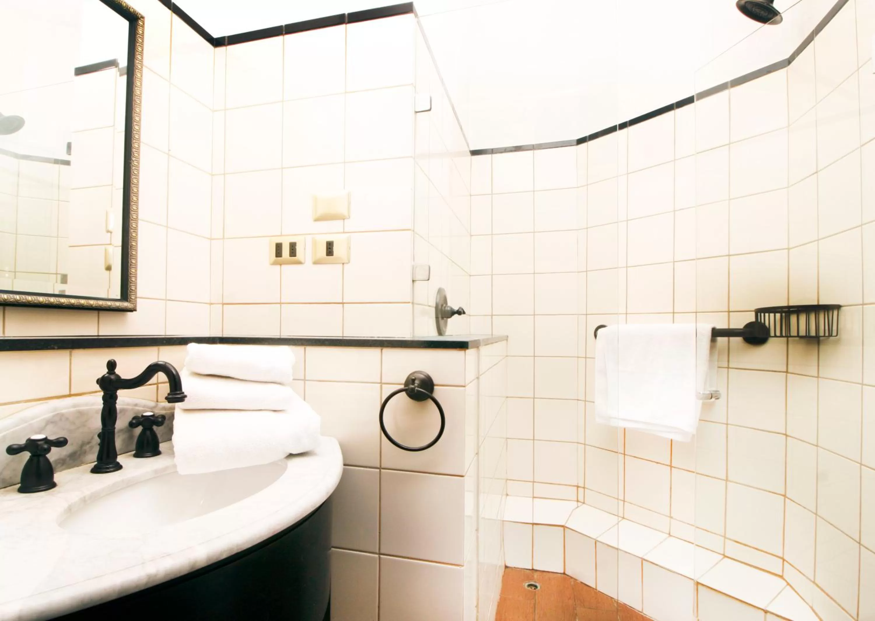 Bathroom in Hotel Boutique Castillo Rojo