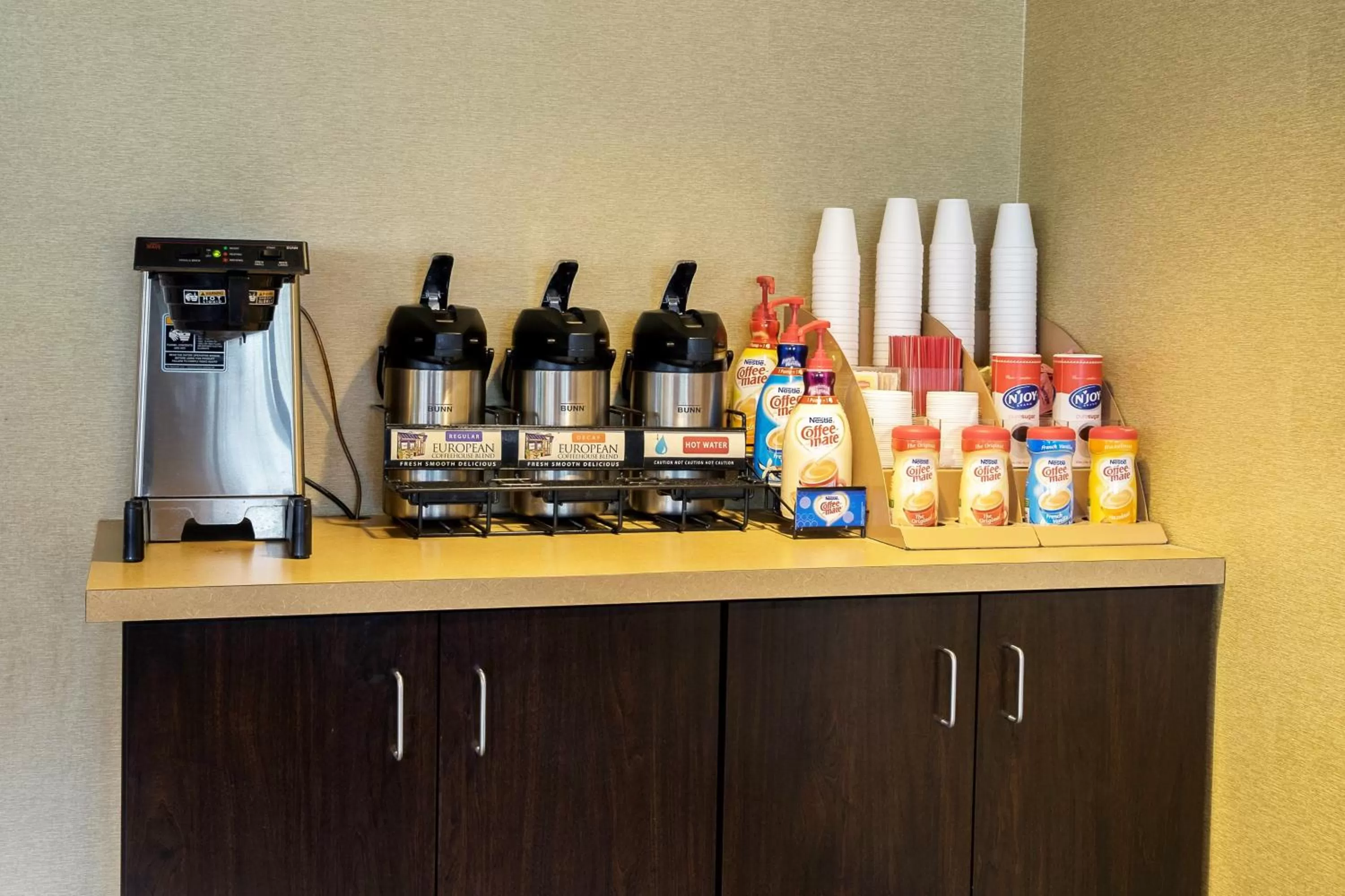 Other in Red Roof Inn Utica