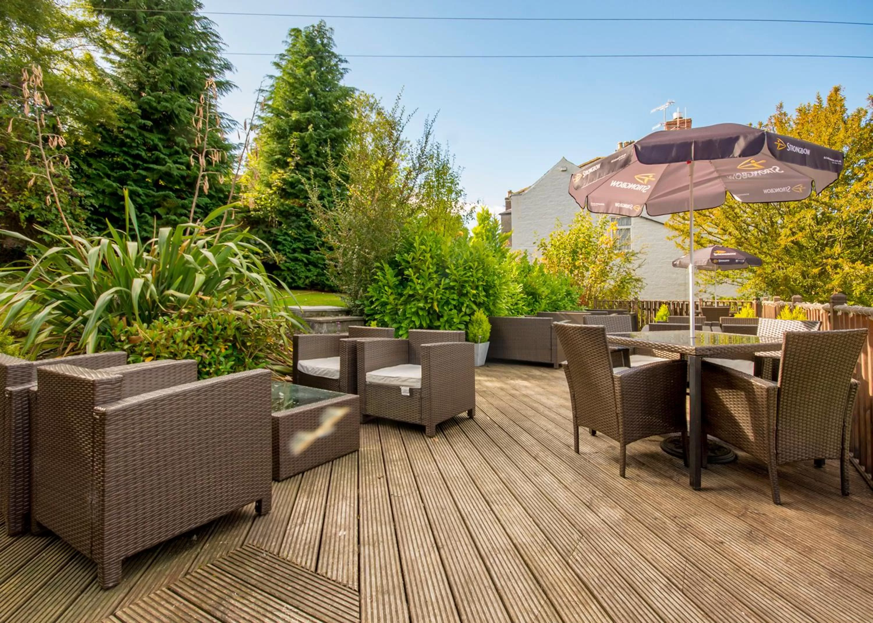 Garden in Coquetvale Hotel