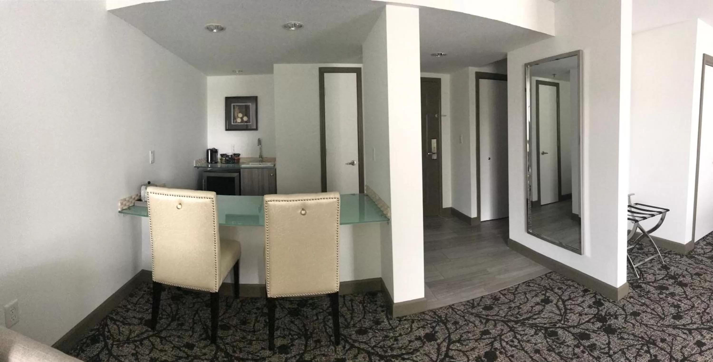 Regalia Hotel & Conference Center