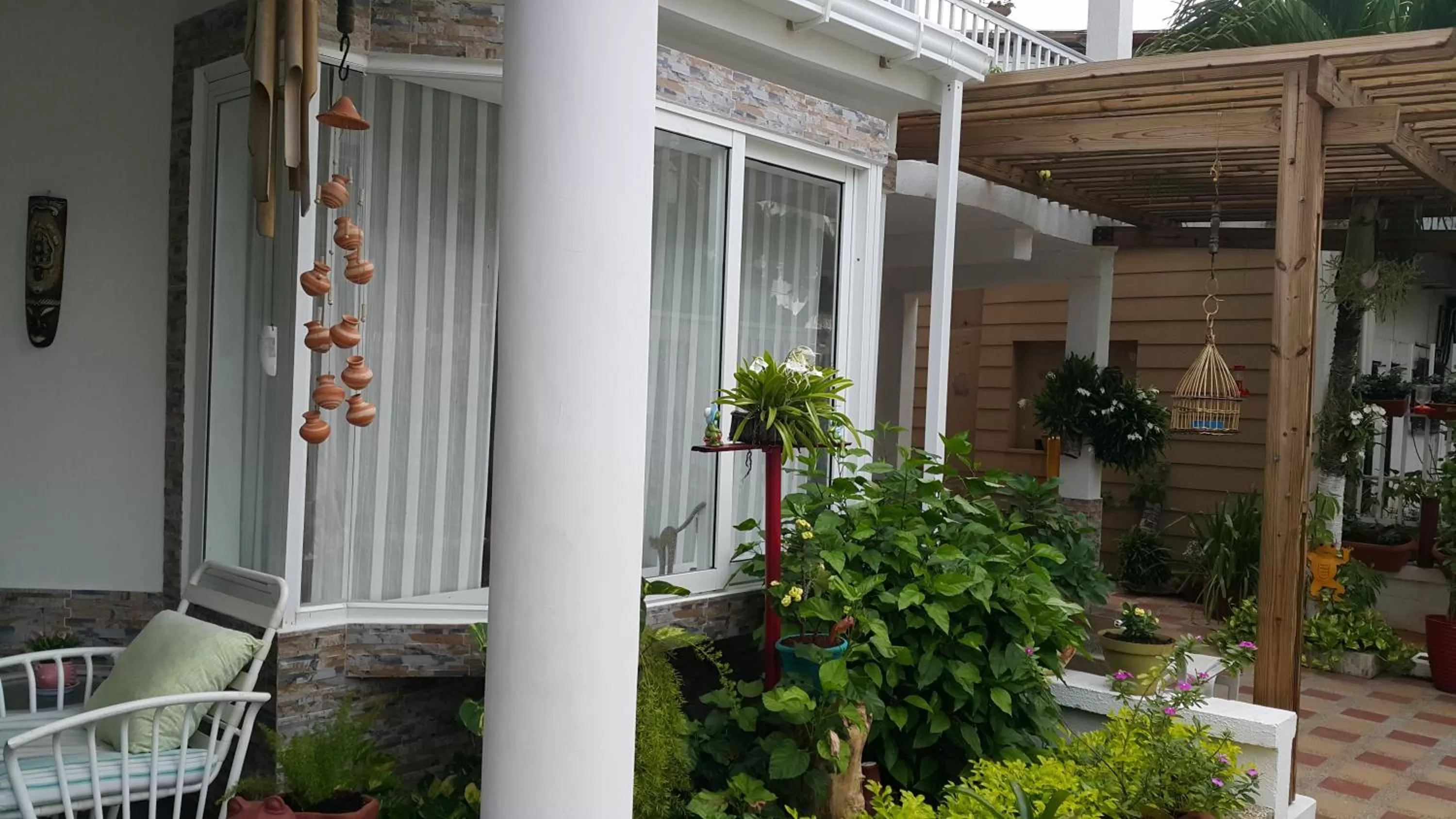 Garden, Patio/Outdoor Area in Hospedaje Solymar Sarie Bay