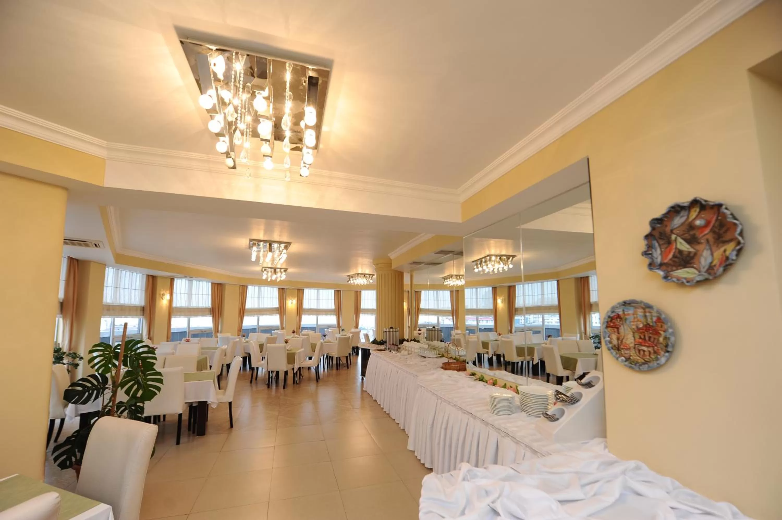 Property building in Hotel Aisi