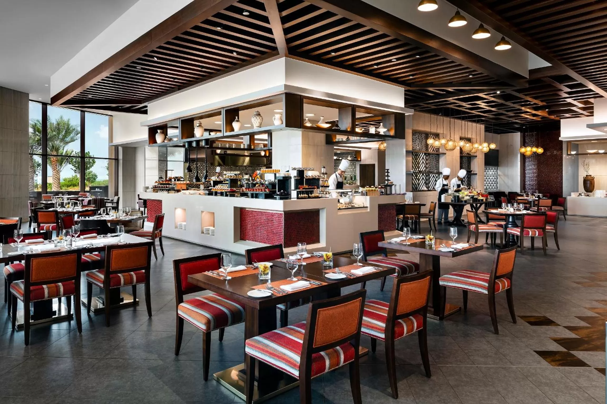 Restaurant/places to eat in Fairmont Ajman