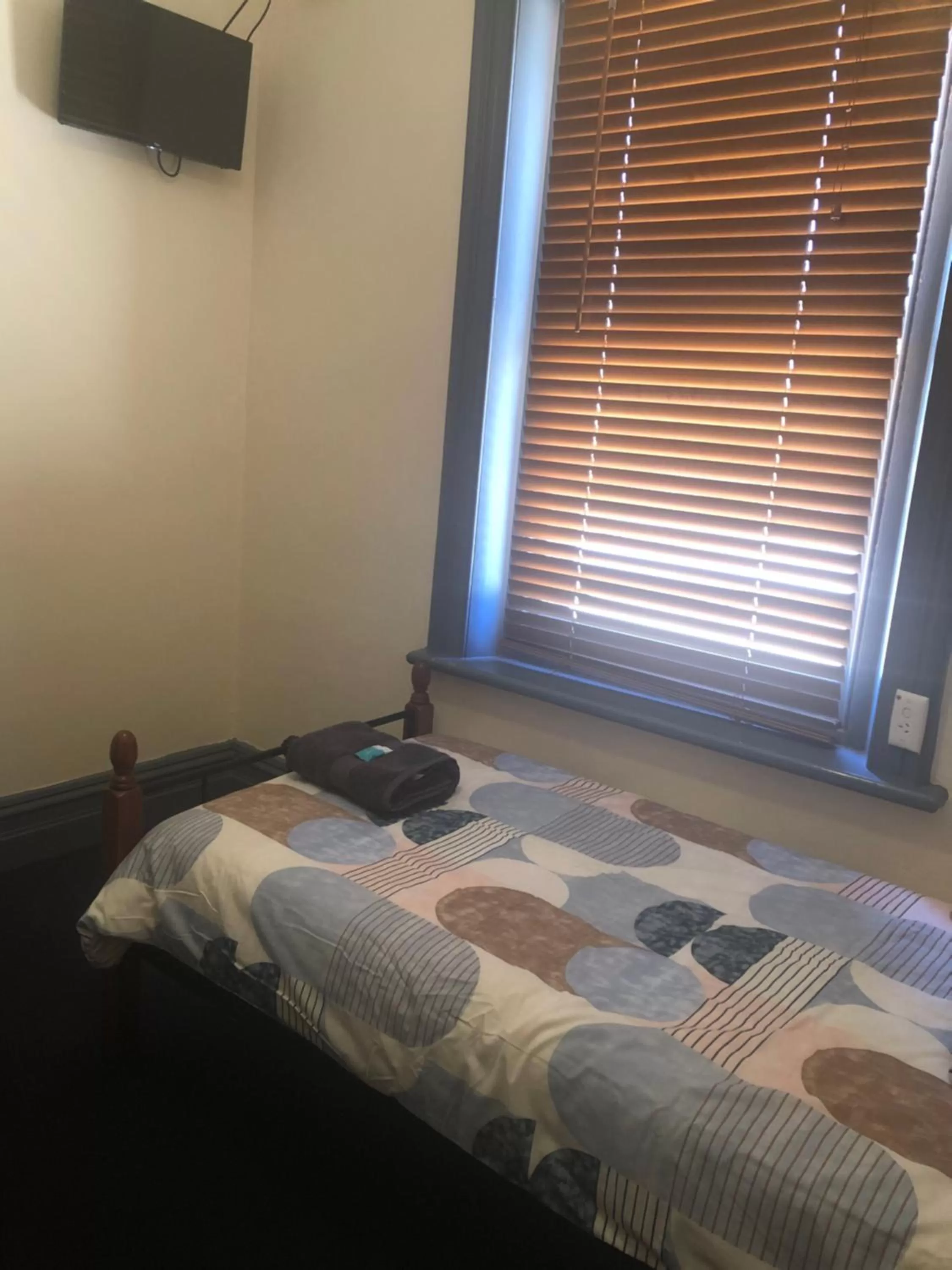 Bed in Cornucopia hotel