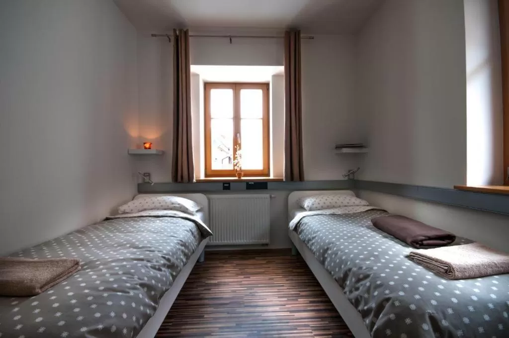 Bedroom, Bed in CUBE central rooms for 2