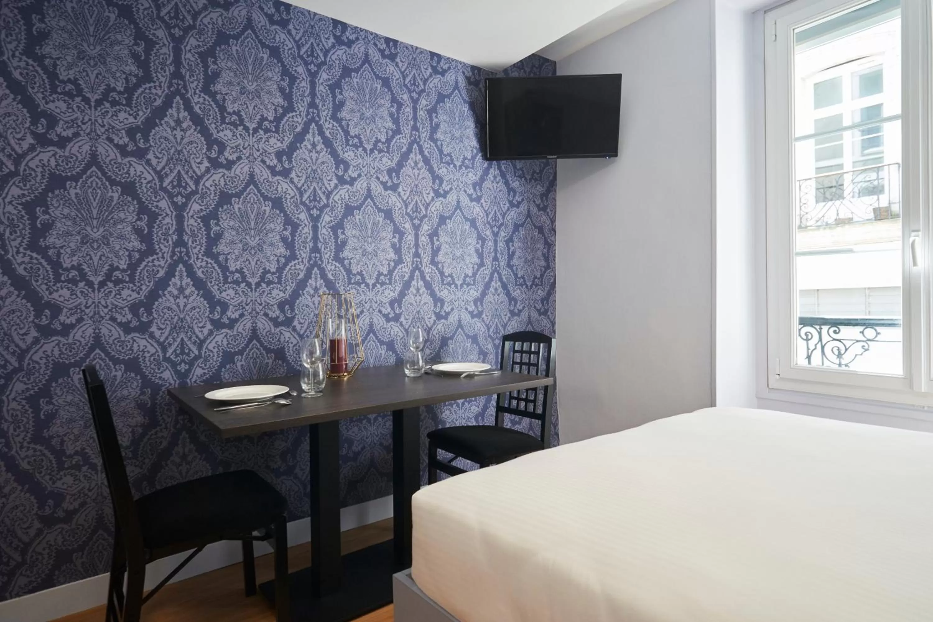 Bed in Hotel Le Petit Duquesne