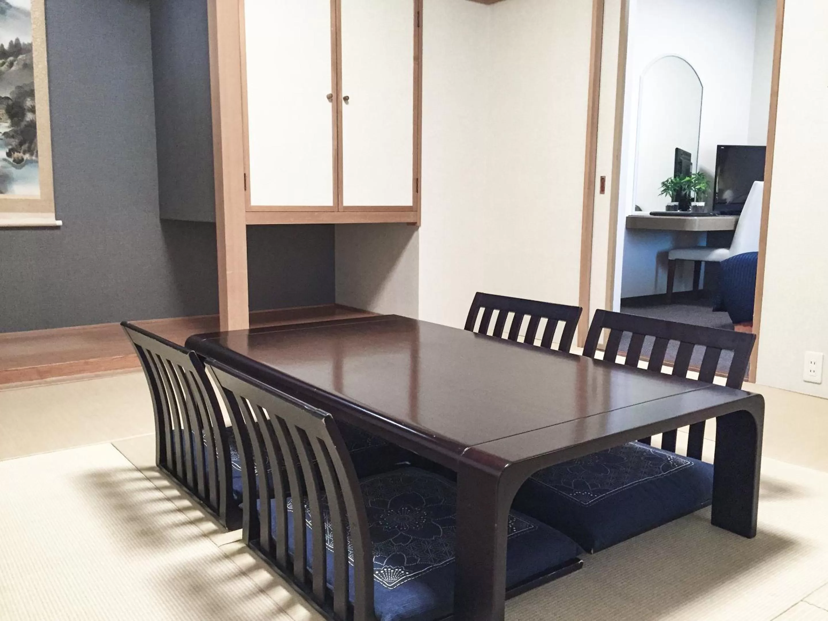 Living room in HOTEL LiVEMAX BUDGET SAPPORO