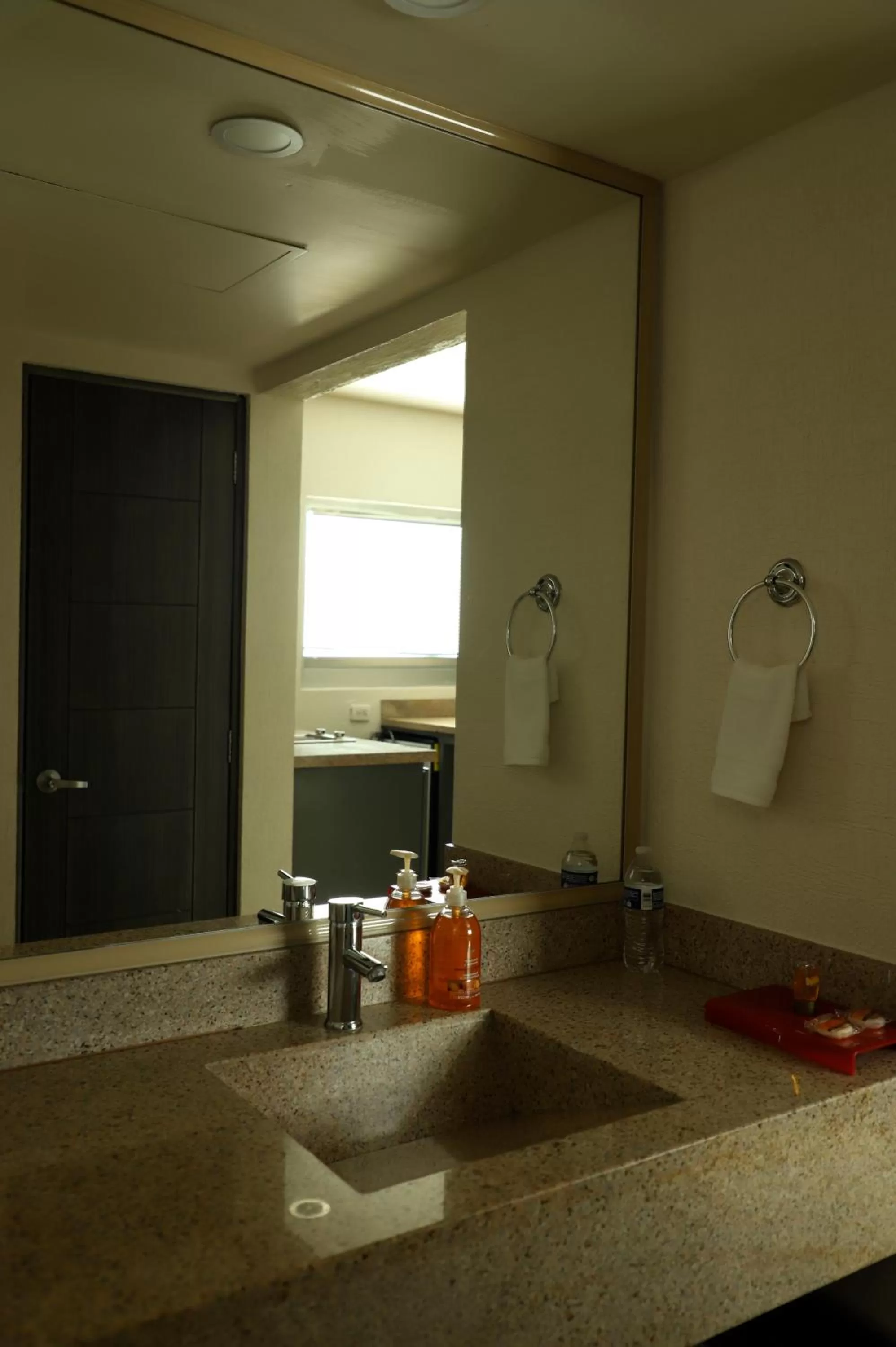 Bathroom in Homesuites Zaragoza