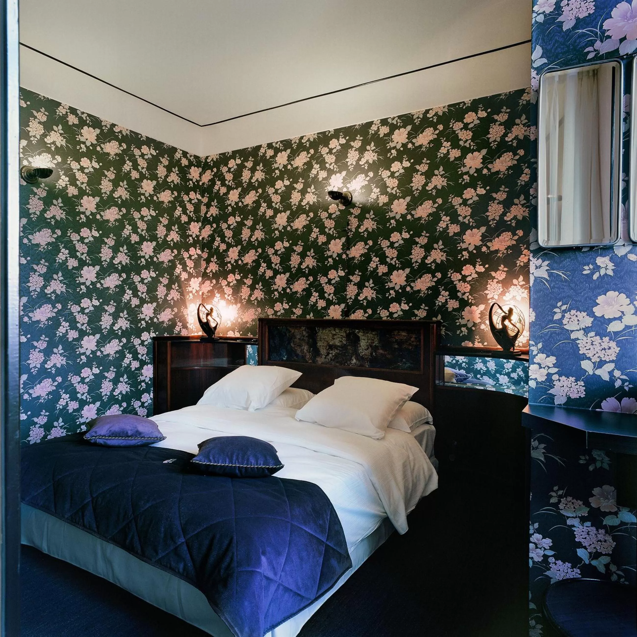 Bed in Latroupe Hotel Le Berger