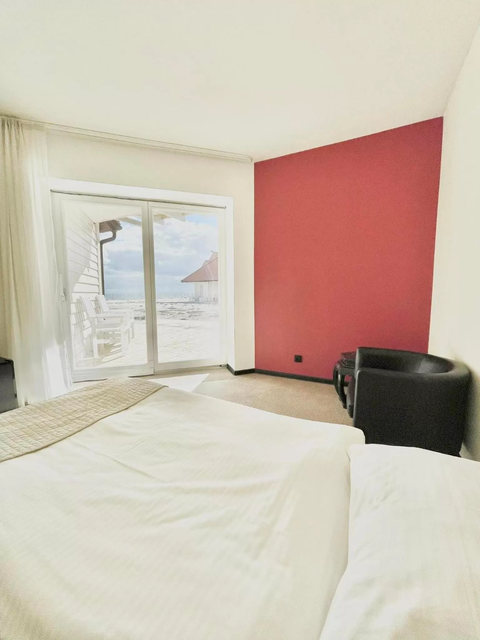 Photo of the whole room, Bed in Hotel Zhong Hua