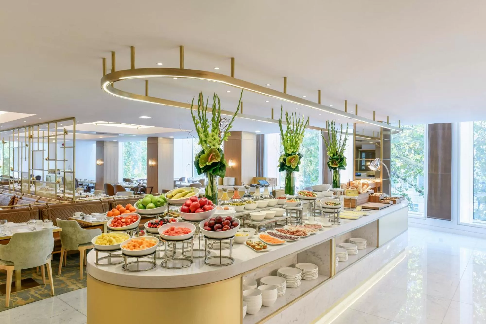 Restaurant/places to eat in Royal Lancaster London