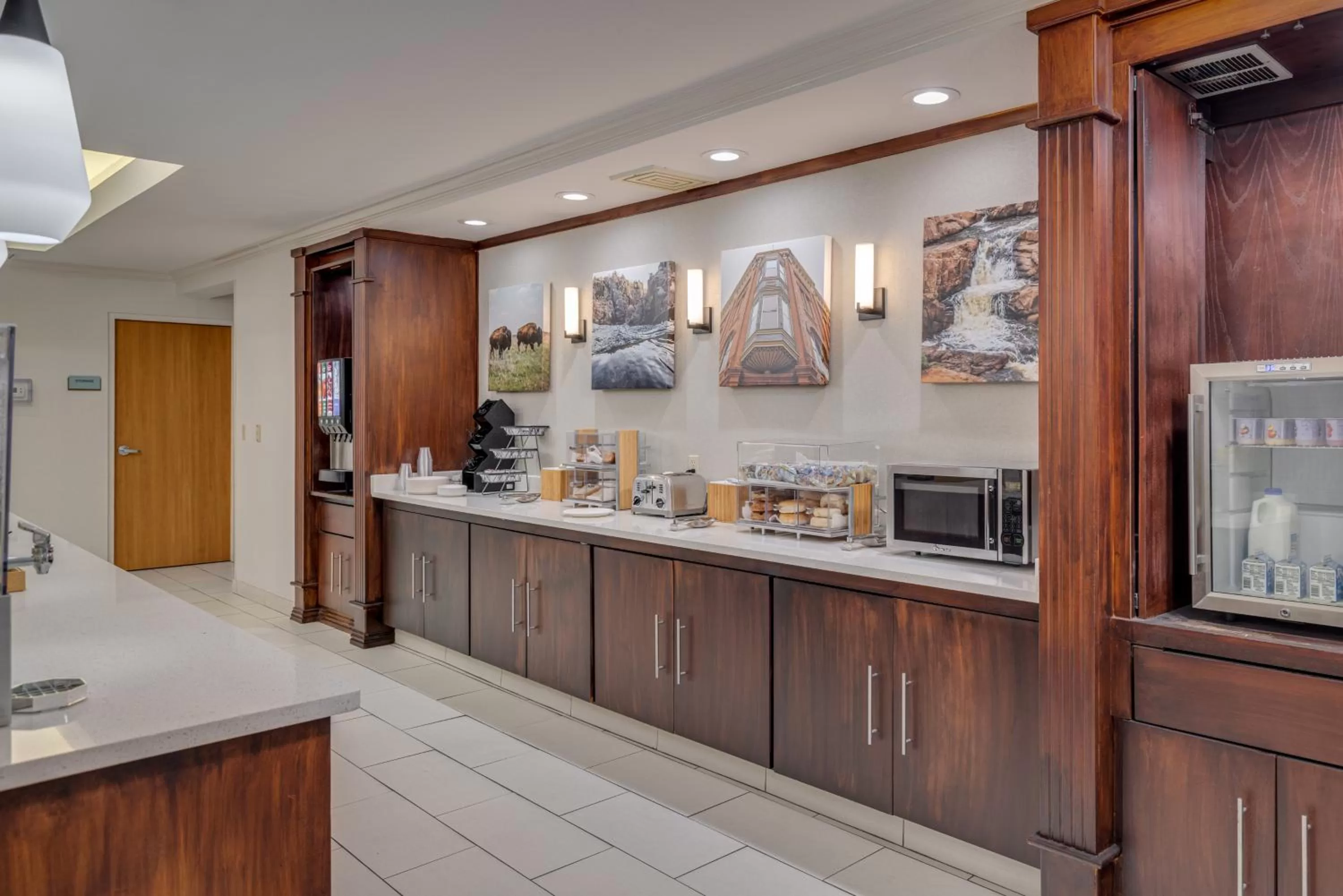 Breakfast in MySuites Lawton