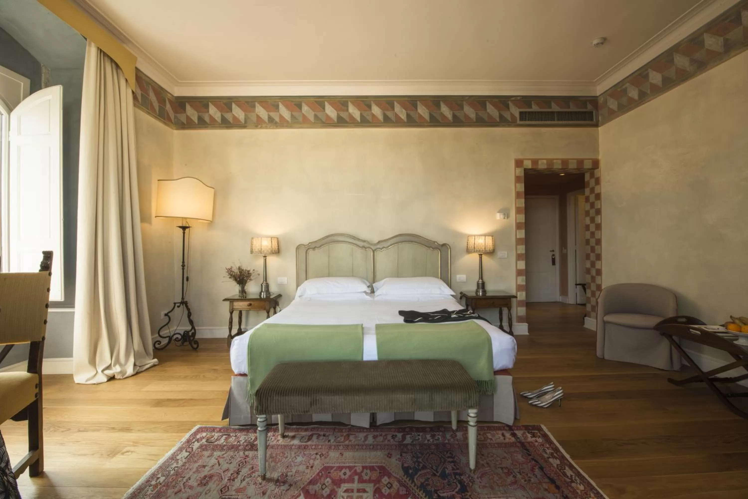 Decorative detail, Bed in Antica Torre Tornabuoni