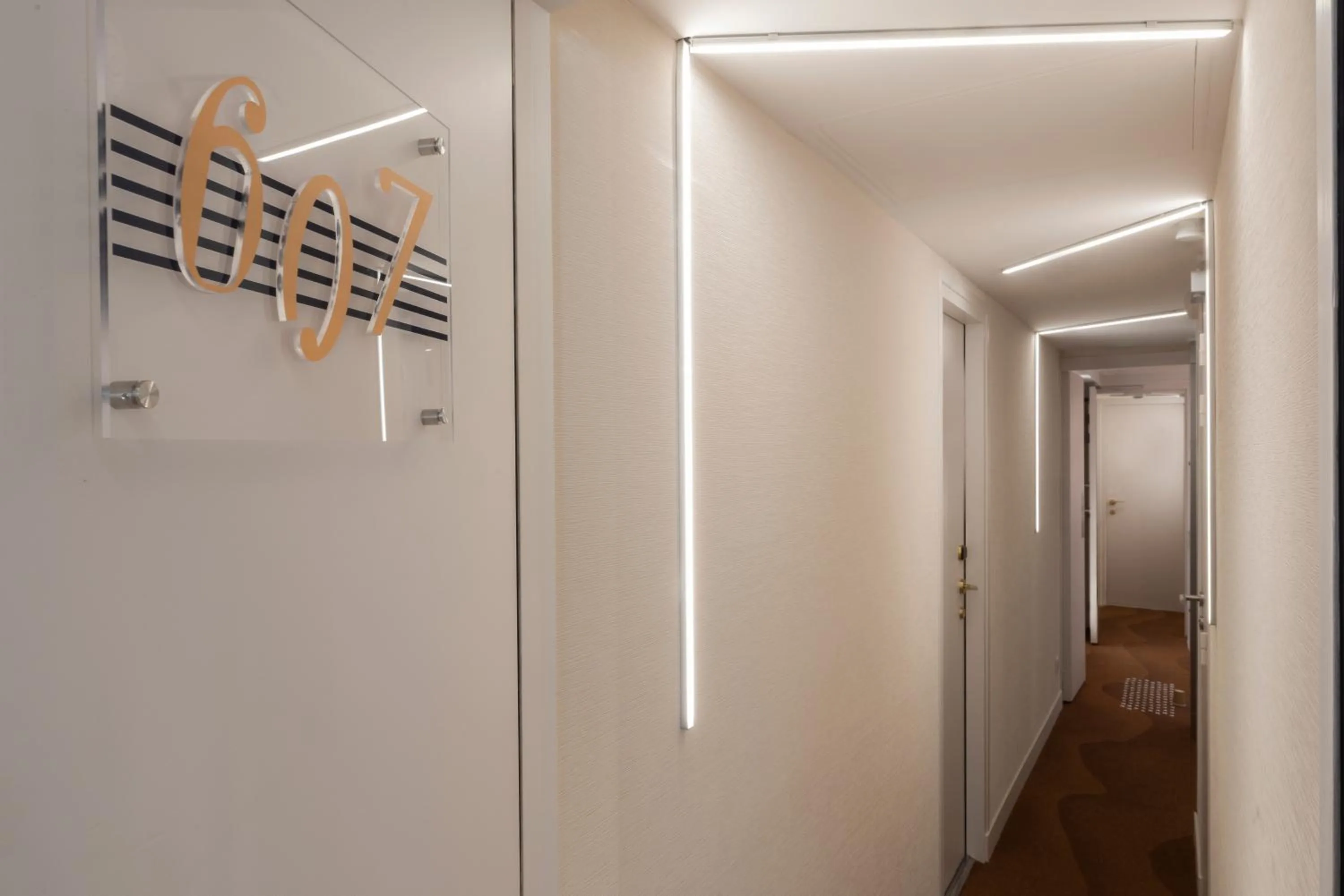 Property building in Mercure Paris Opera Lafayette