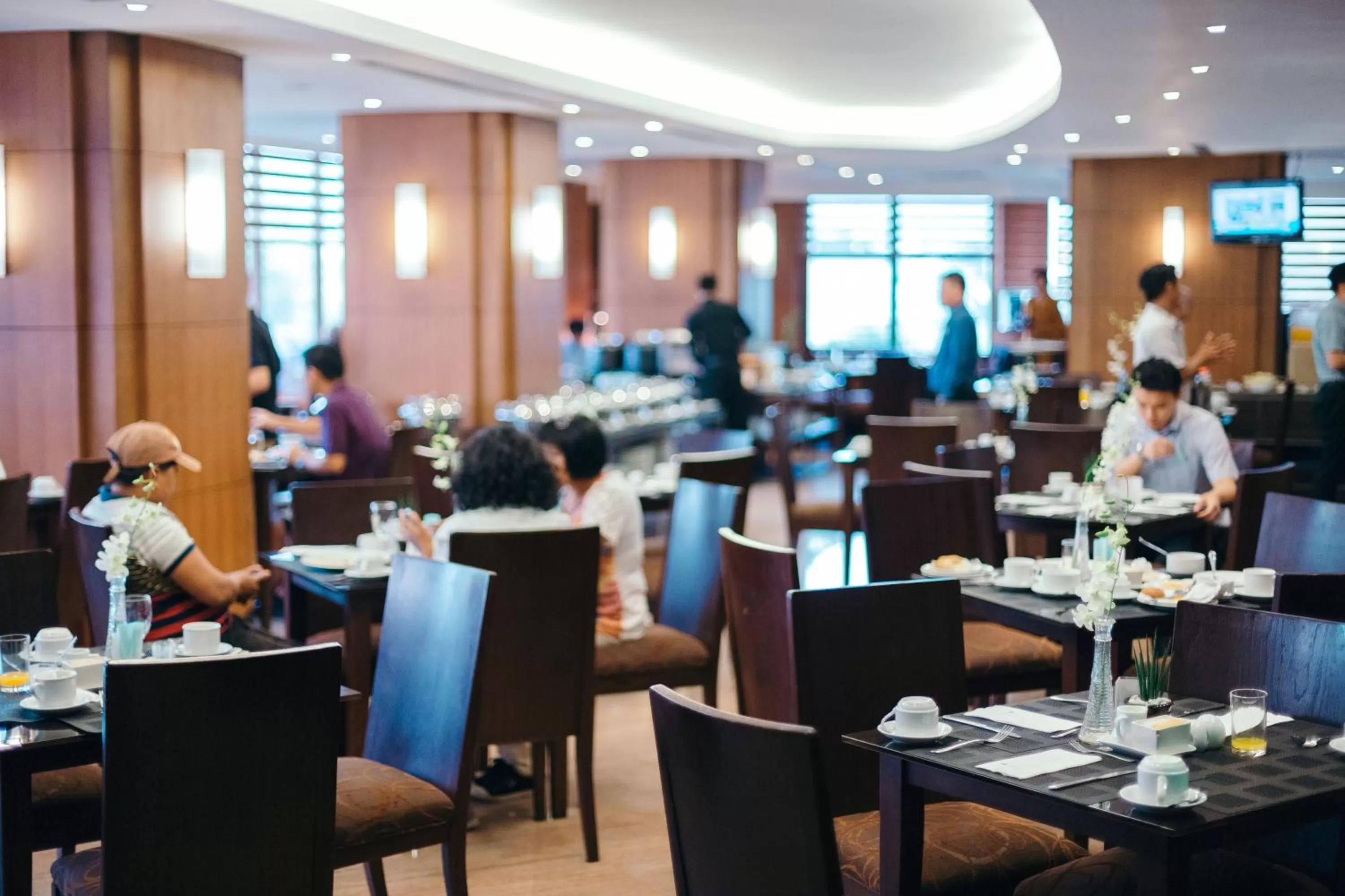 Restaurant/places to eat in City Garden Hotel Makati