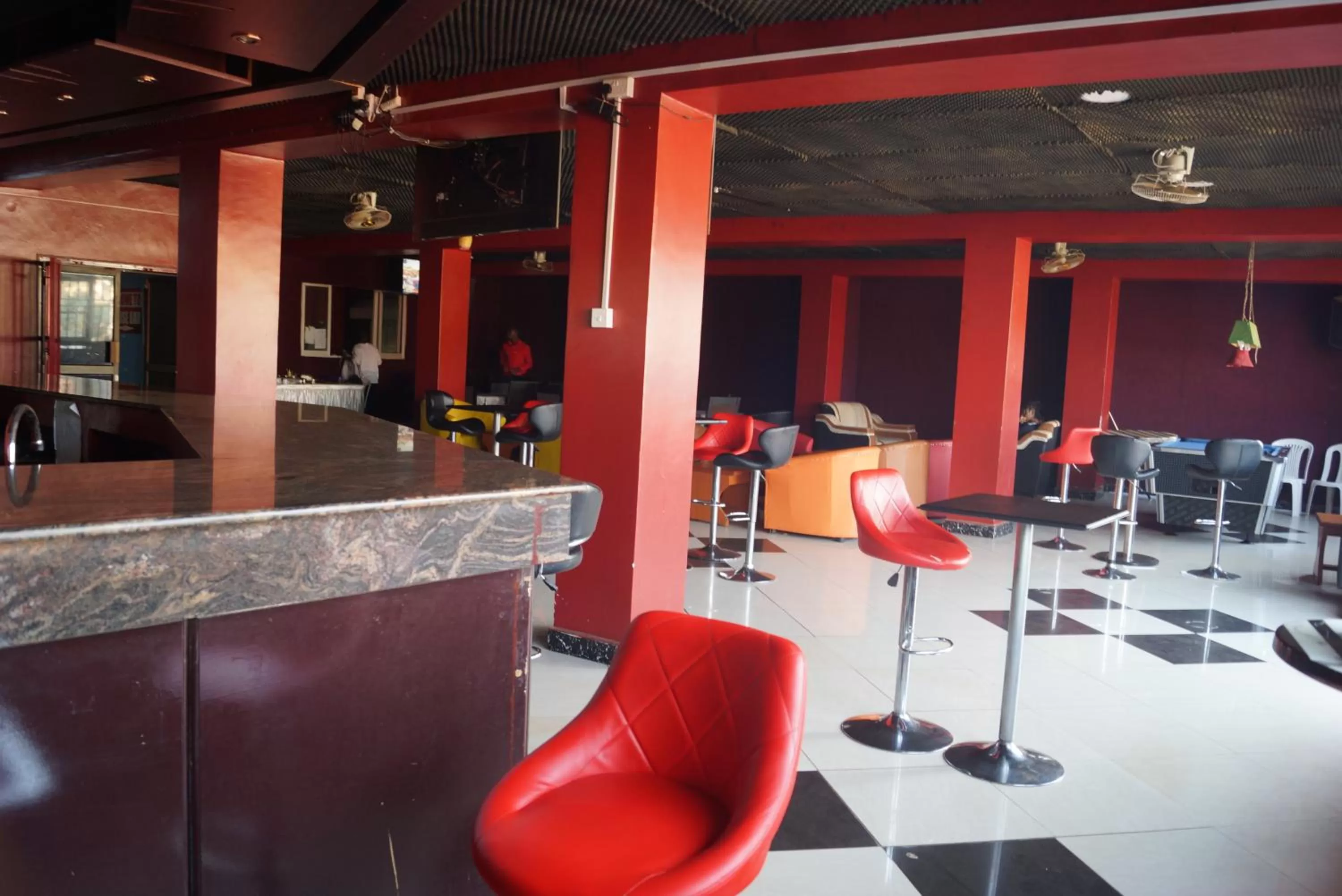 Restaurant/places to eat in Sunrise Hotel Kampala