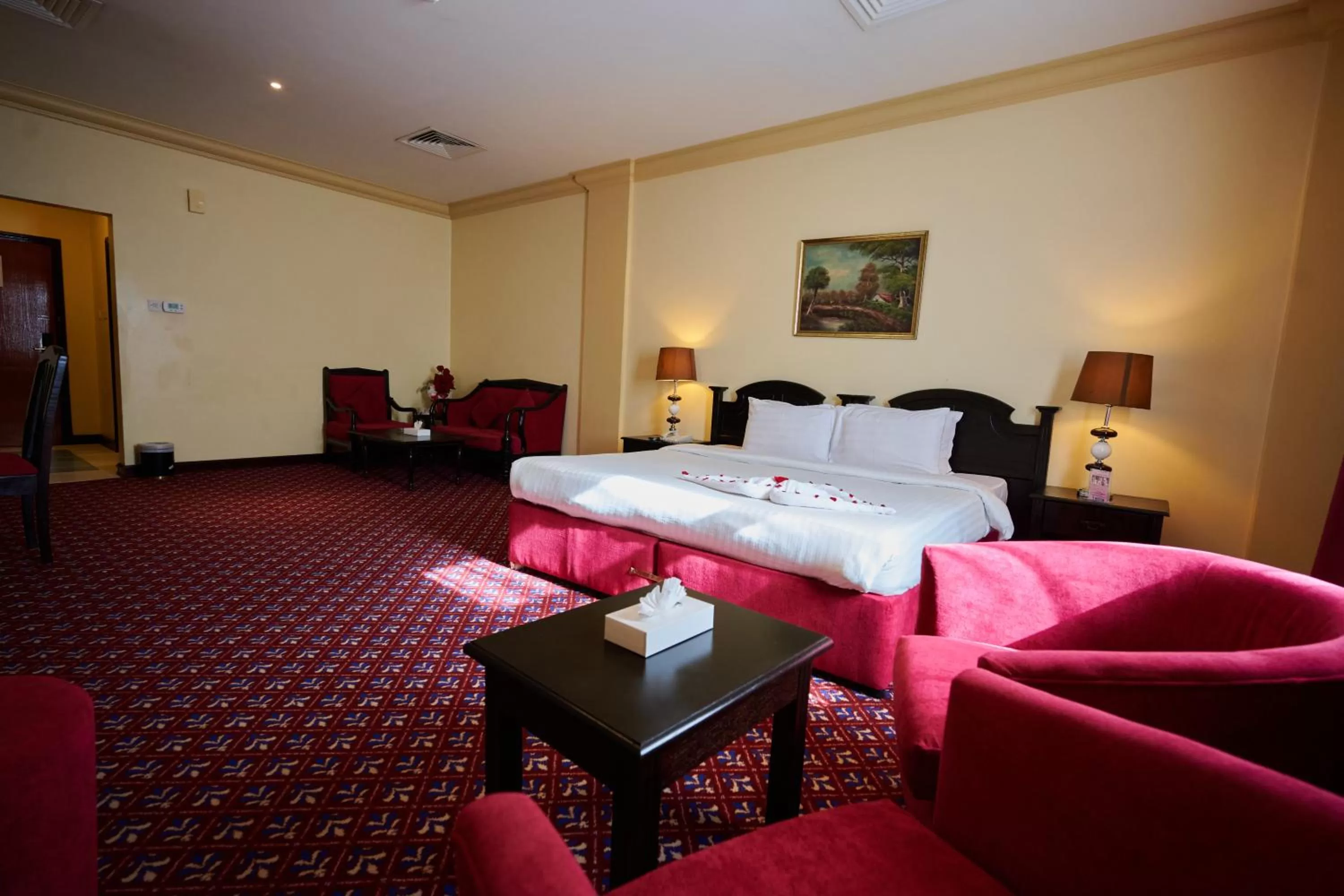 Bed in La Rosa Hotel, Juffair