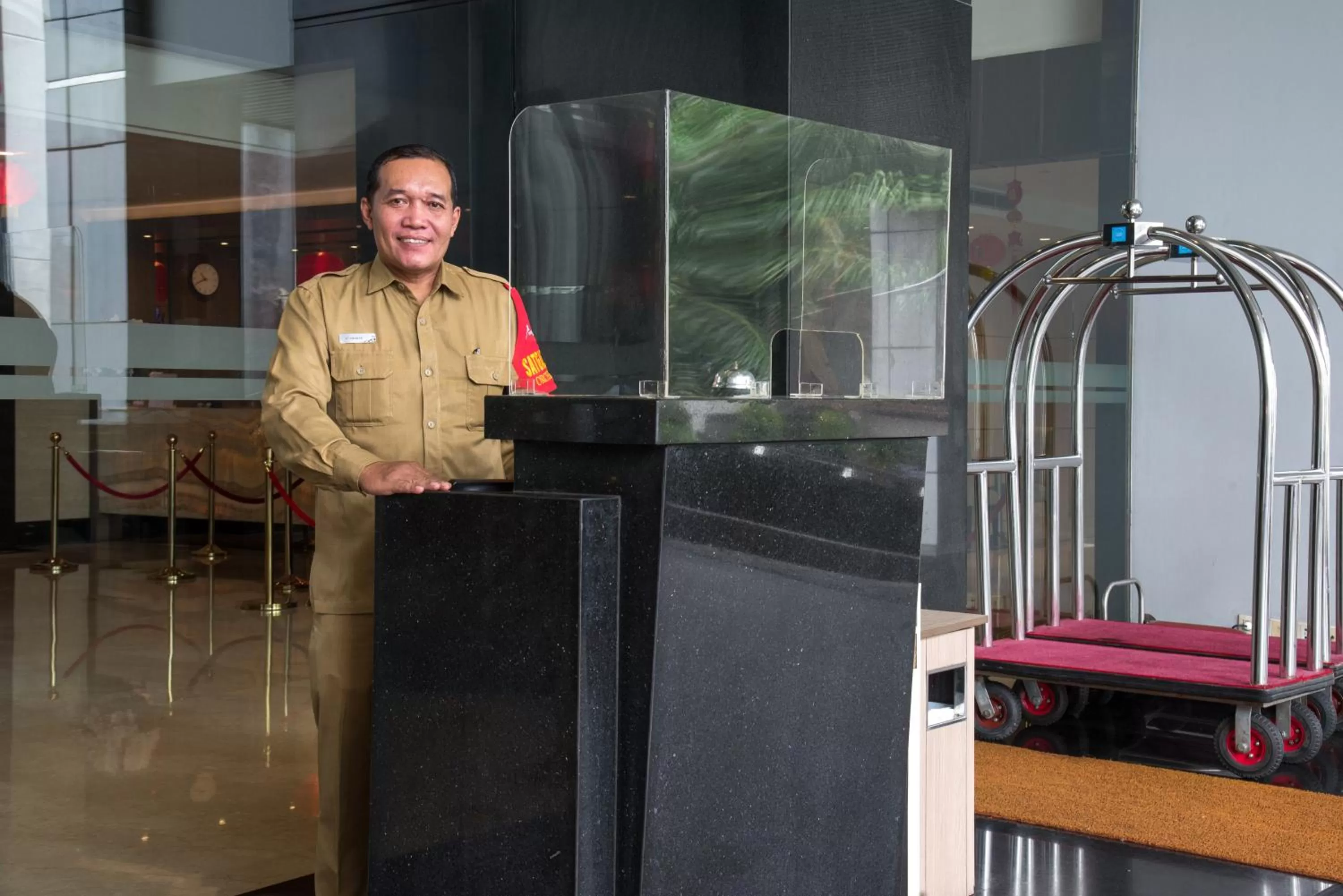 Staff in Orchardz Hotel Industri Jakarta Kemayoran