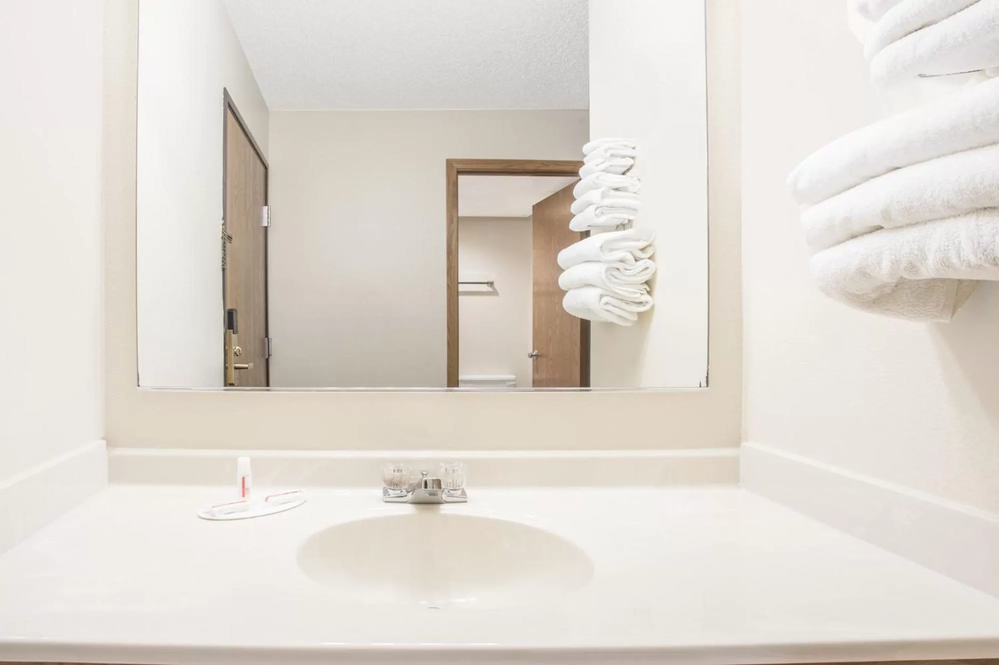 View (from property/room) in Super 8 by Wyndham Waverly