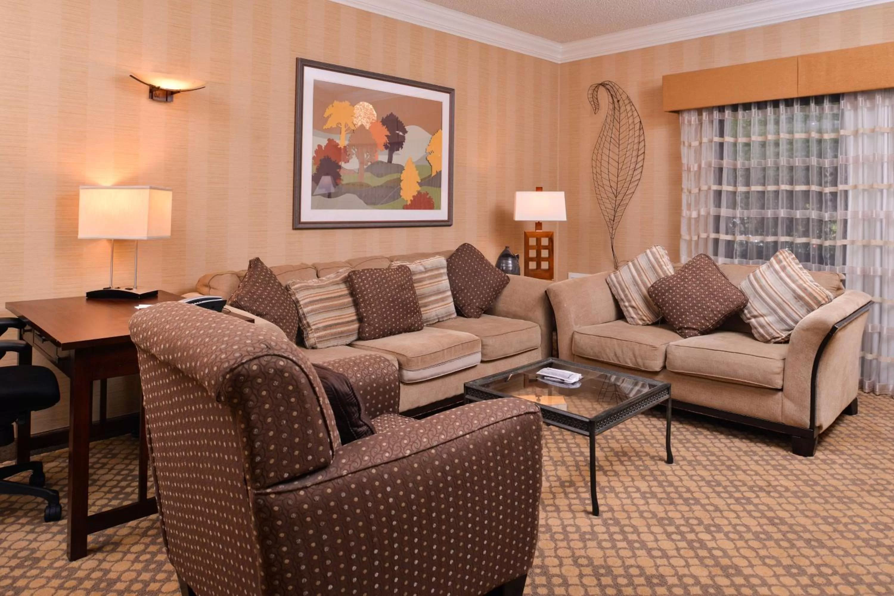 One-Bedroom King Suite in Best Western Corte Madera Inn