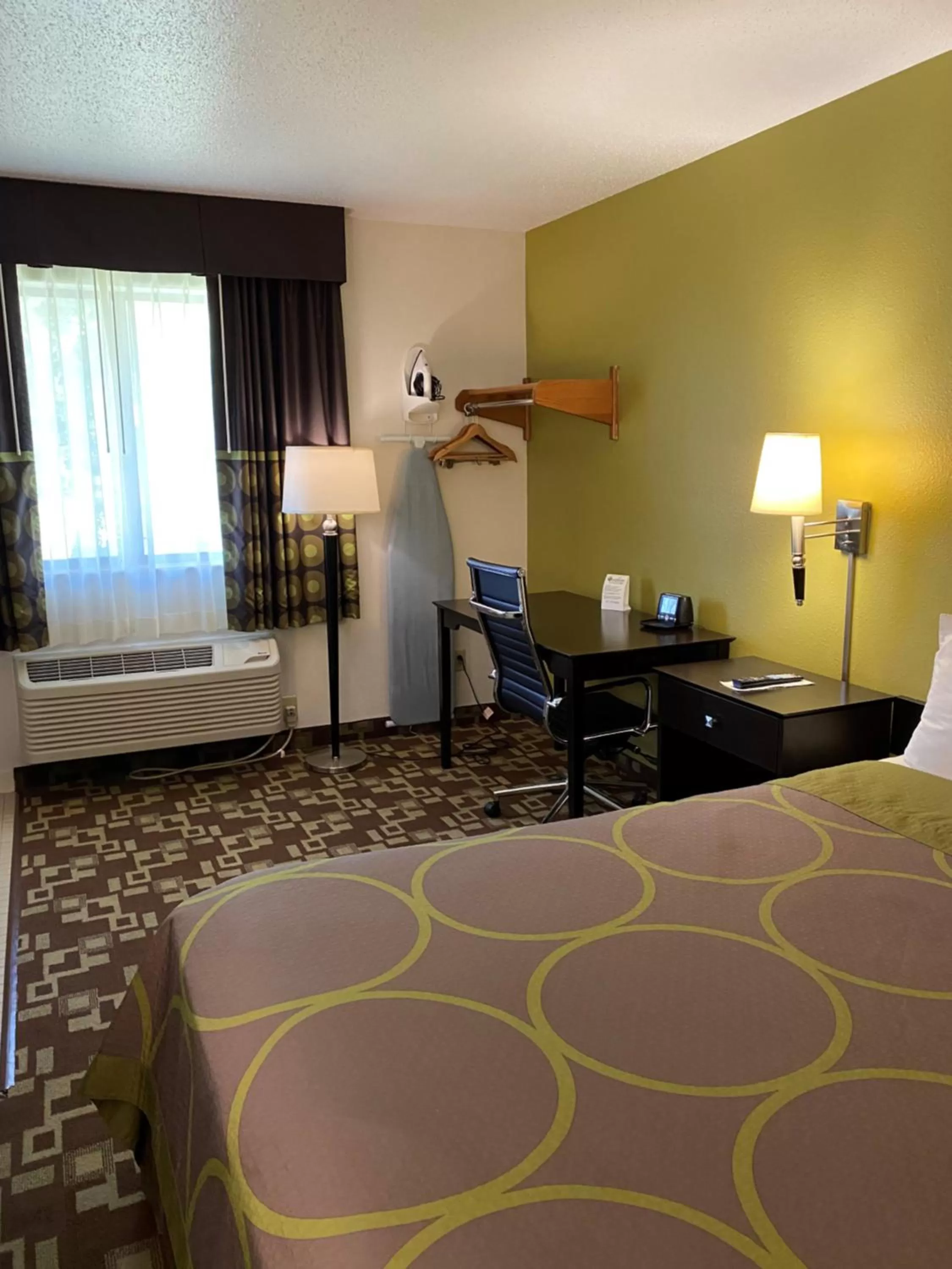 Bed in Super 8 by Wyndham Independence IA