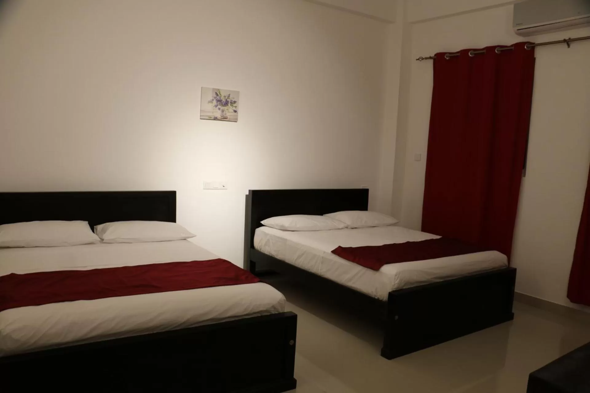 Bed in Kandy Rivers Edge Nature Resort