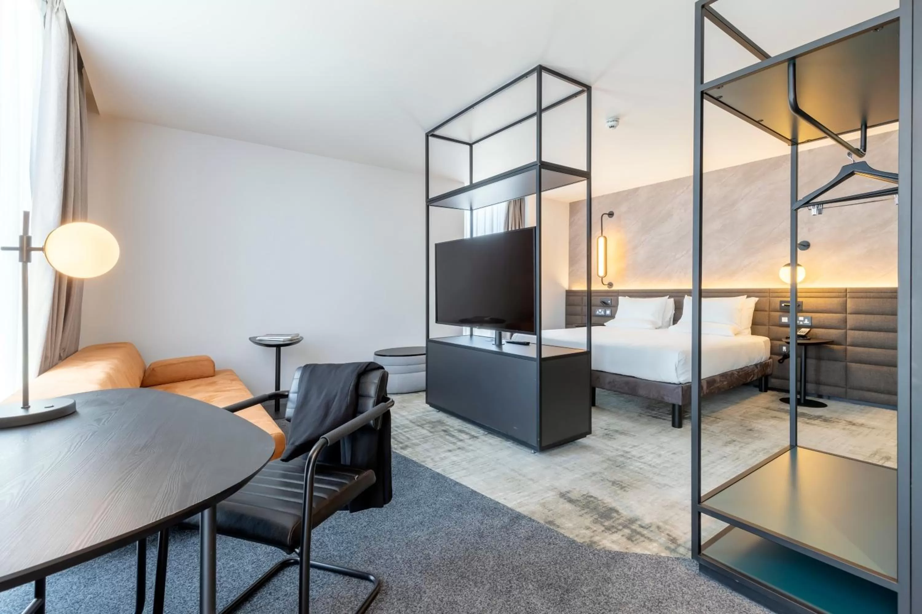 Bed in Novotel Liverpool Paddington Village