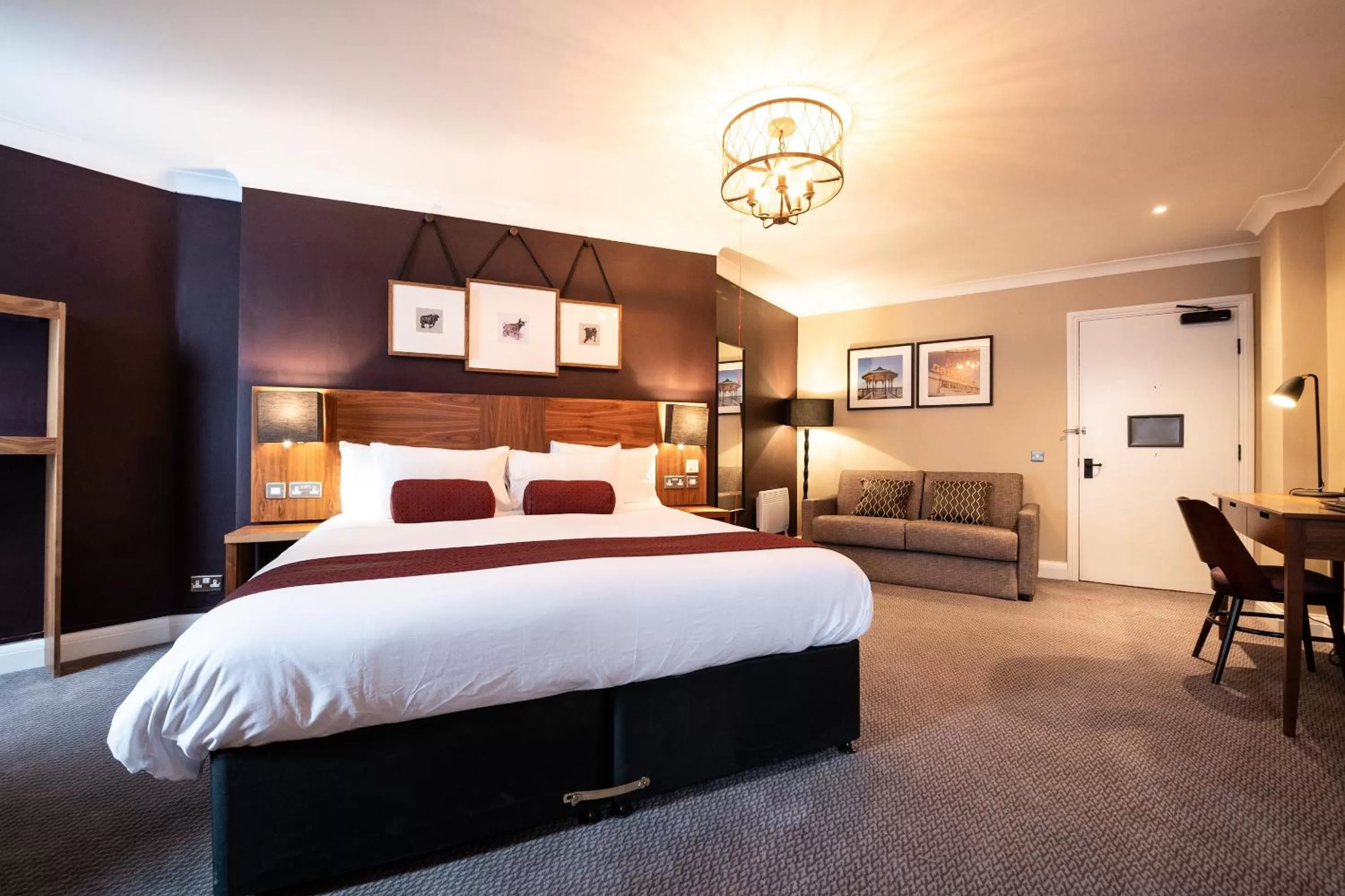 Bed in Miller & Carter Brighton by Innkeeper's Collection