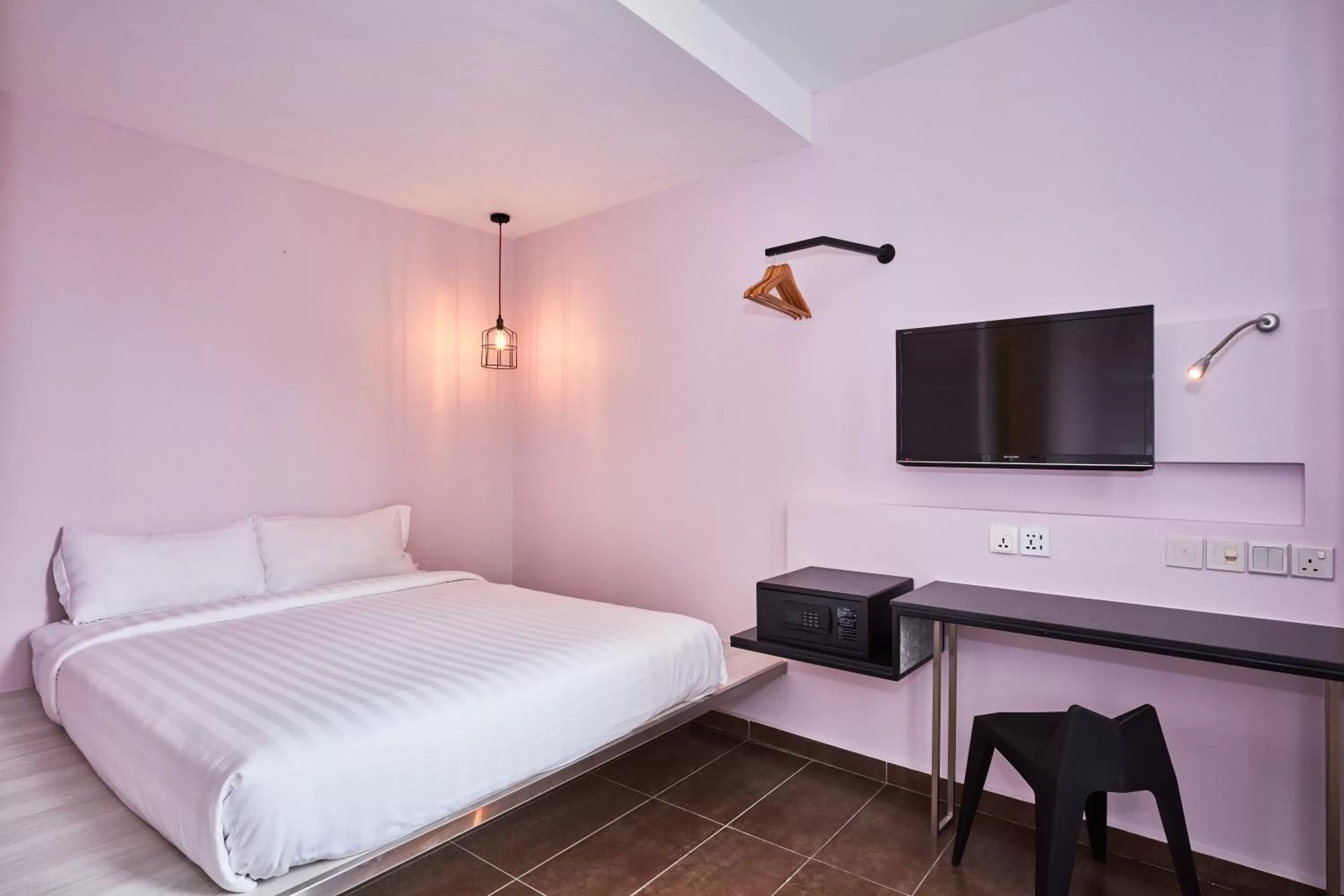 Bed in ibis budget Singapore Pearl