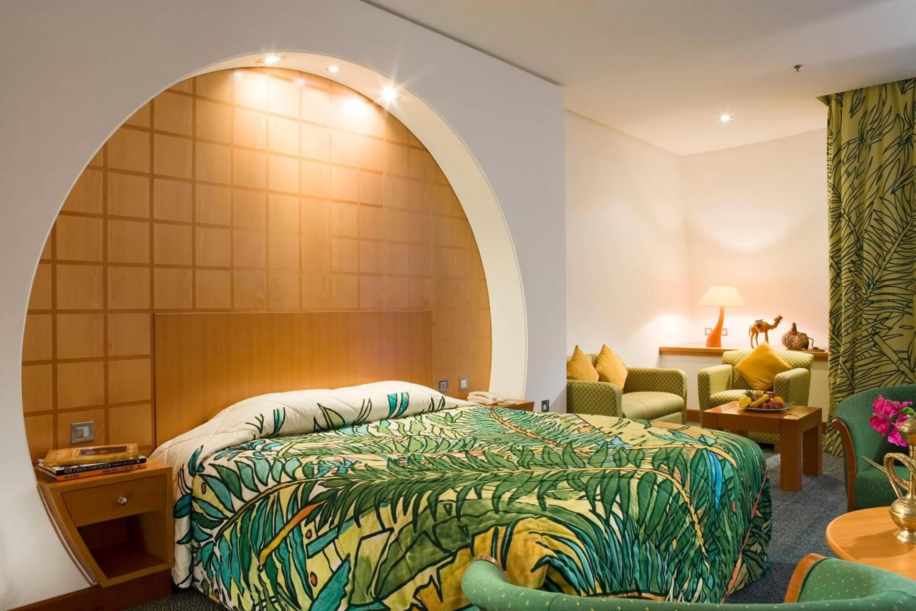 Deluxe Double Room with Golf View in Oryx Grand Hotel Jebel Hafeet