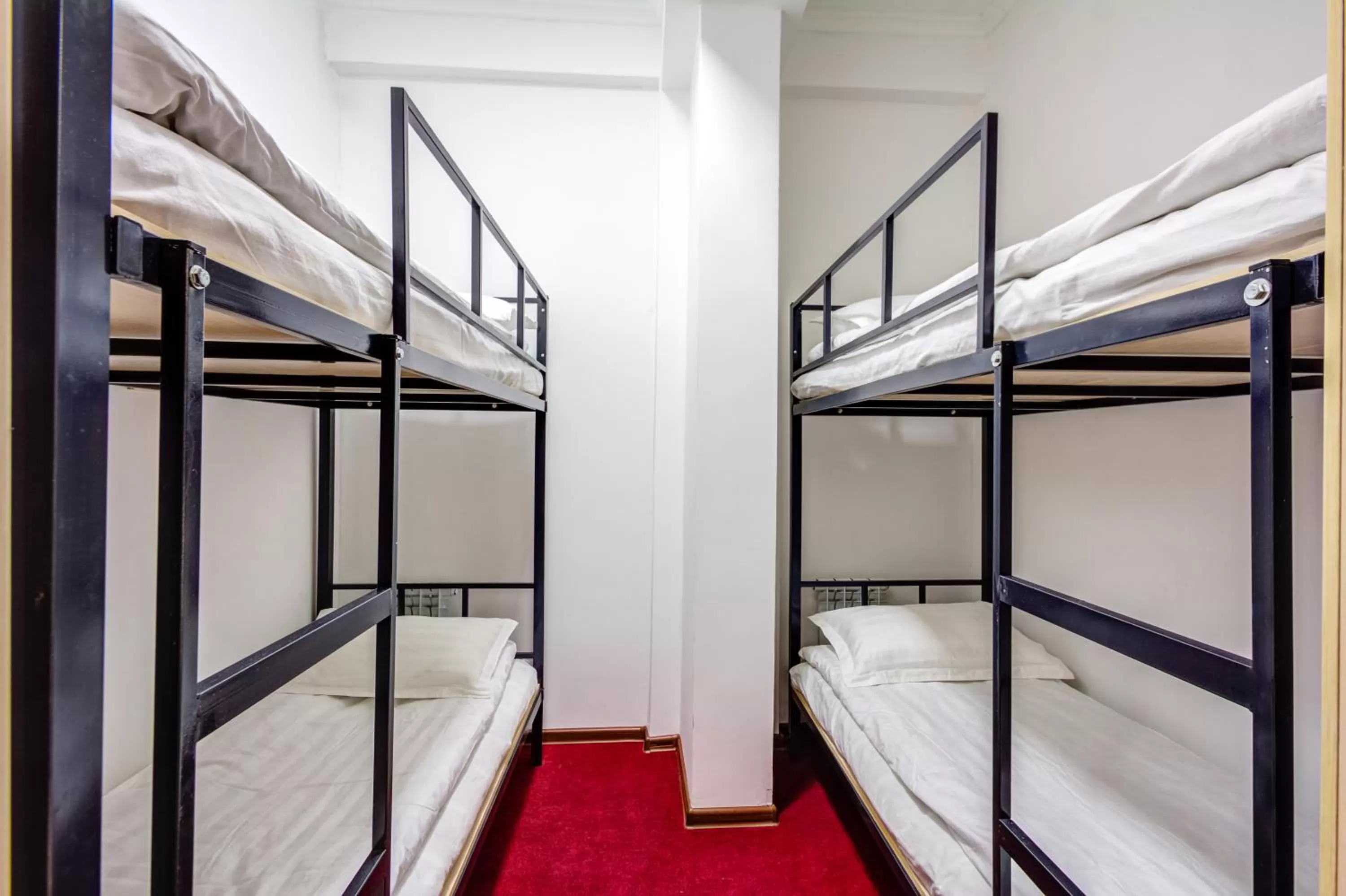 Bunk Bed in WHITE HOTEL & HOSTEL