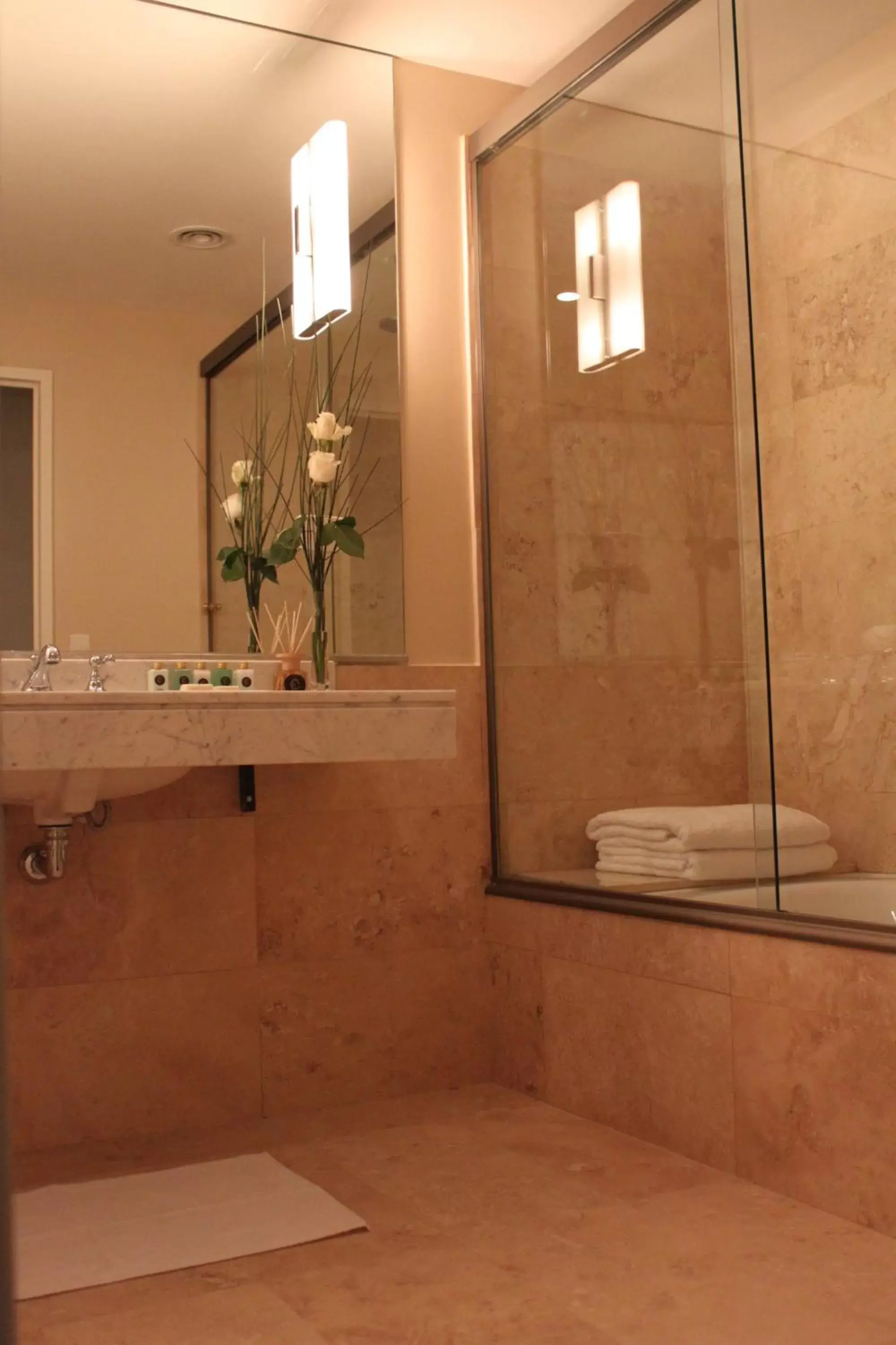 Superior Double in Hotel Club Frances Superior Double in Hotel Club Frances