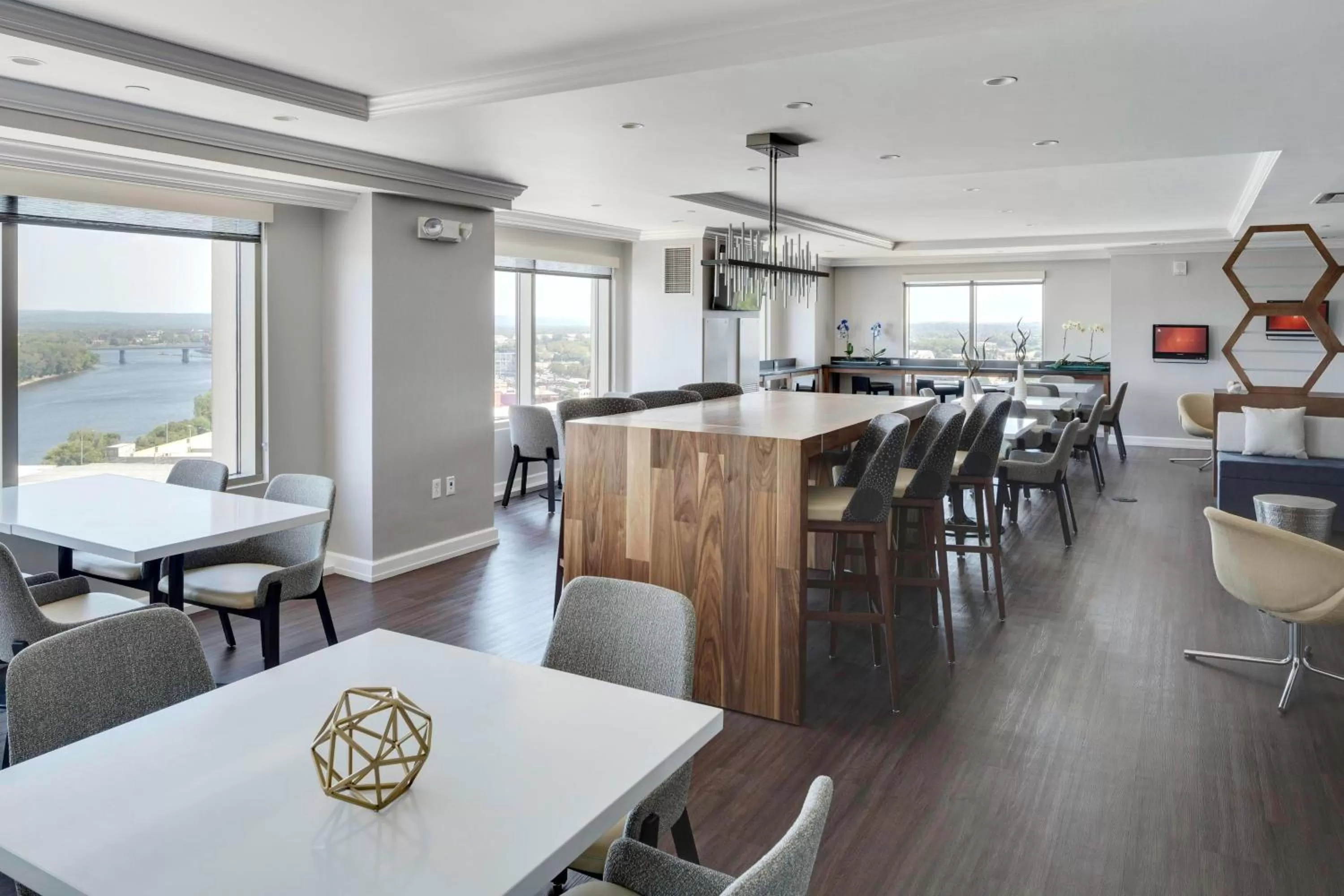 Lounge or bar in Hartford Marriott Downtown