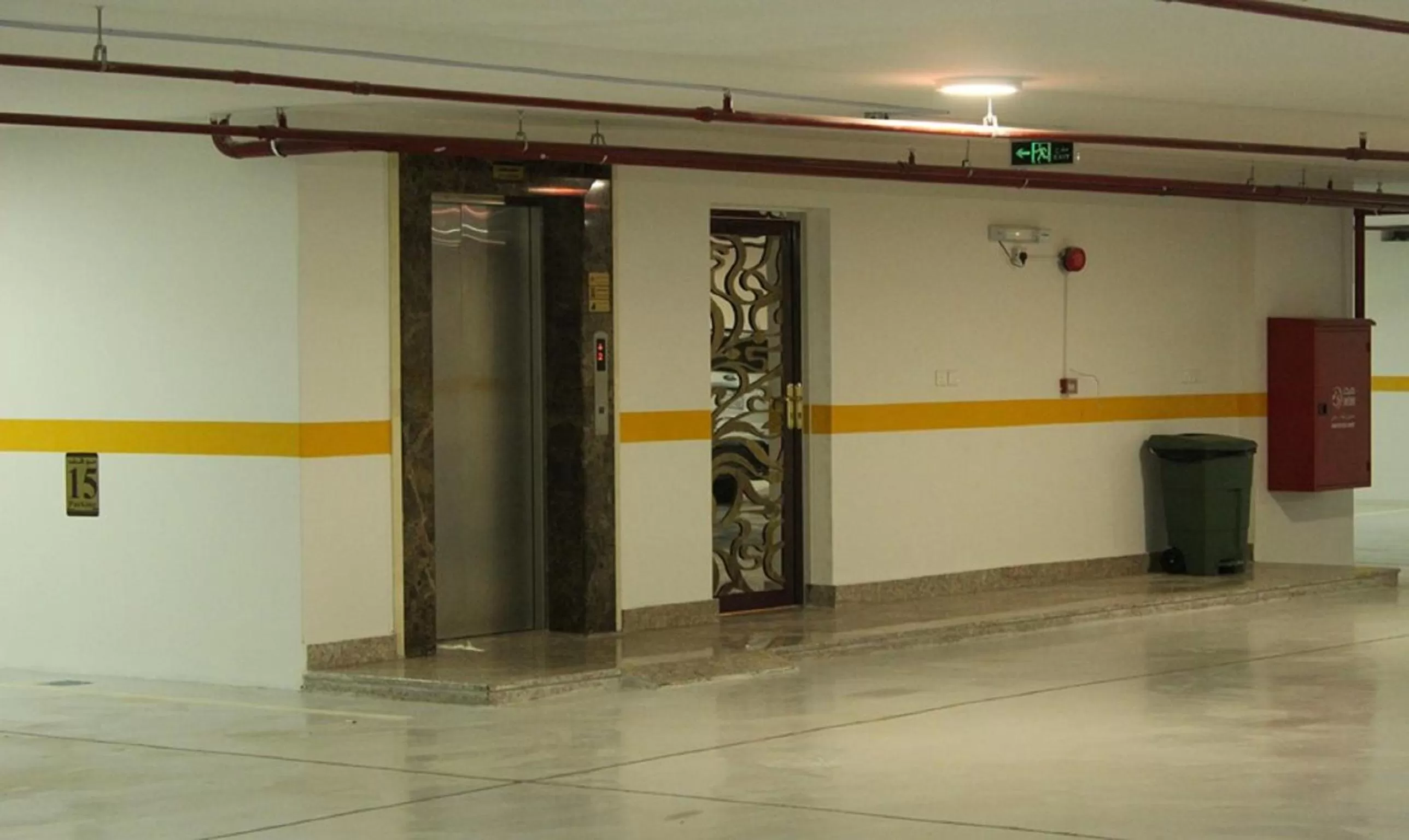 On site, Lobby/Reception in Abat Suites