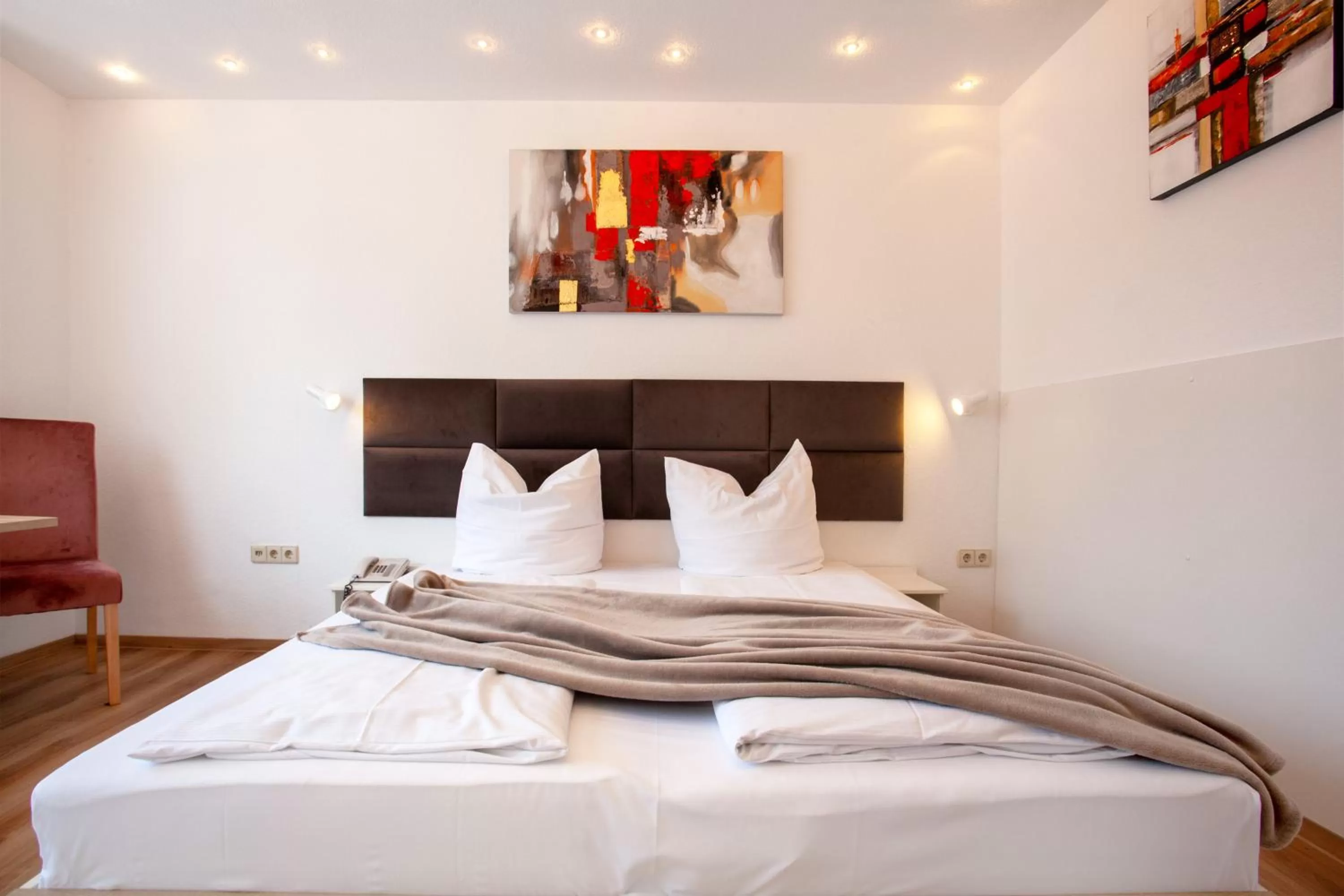 Photo of the whole room, Bed in Relax Hotel & SPA Stuttgart