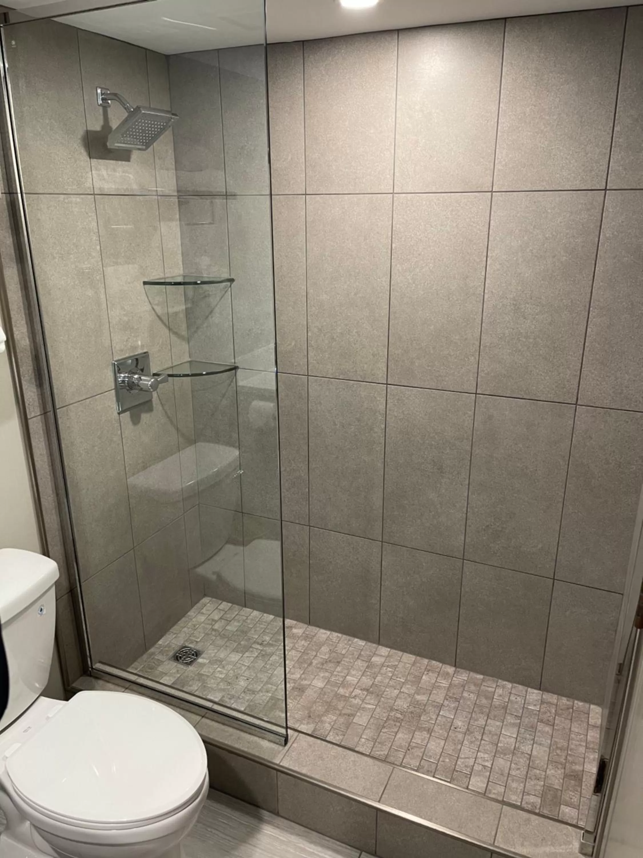 Chateau Hotel and Conference Center