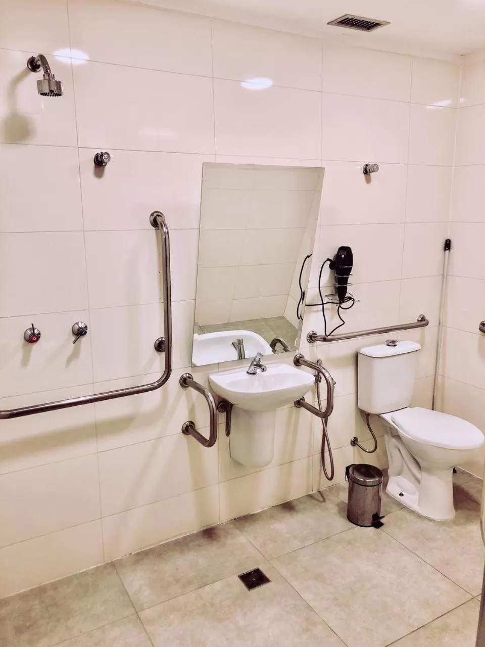 Bathroom in Hotel Aero Sleep Campinas