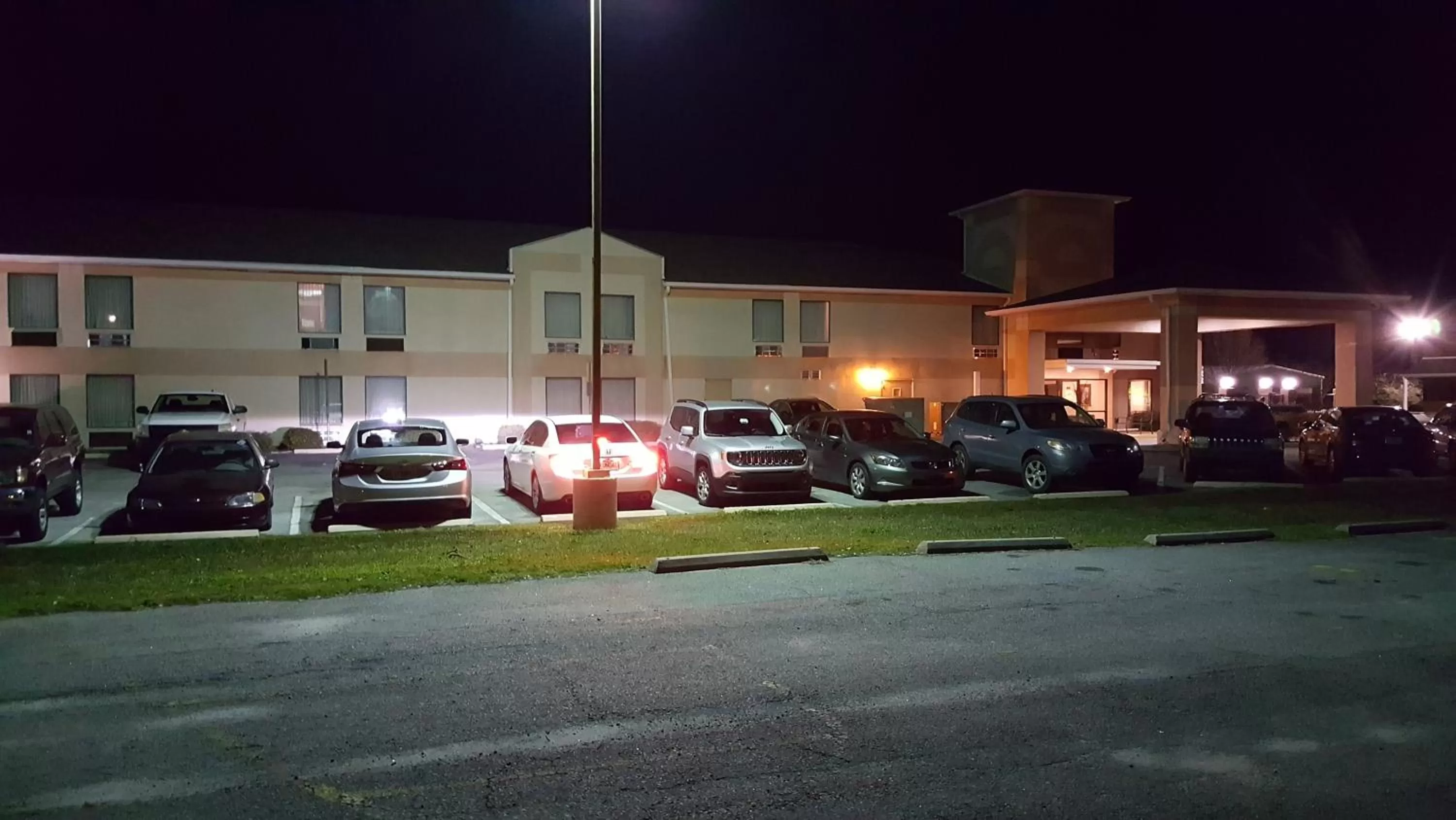 Property building in YurZzz Inn