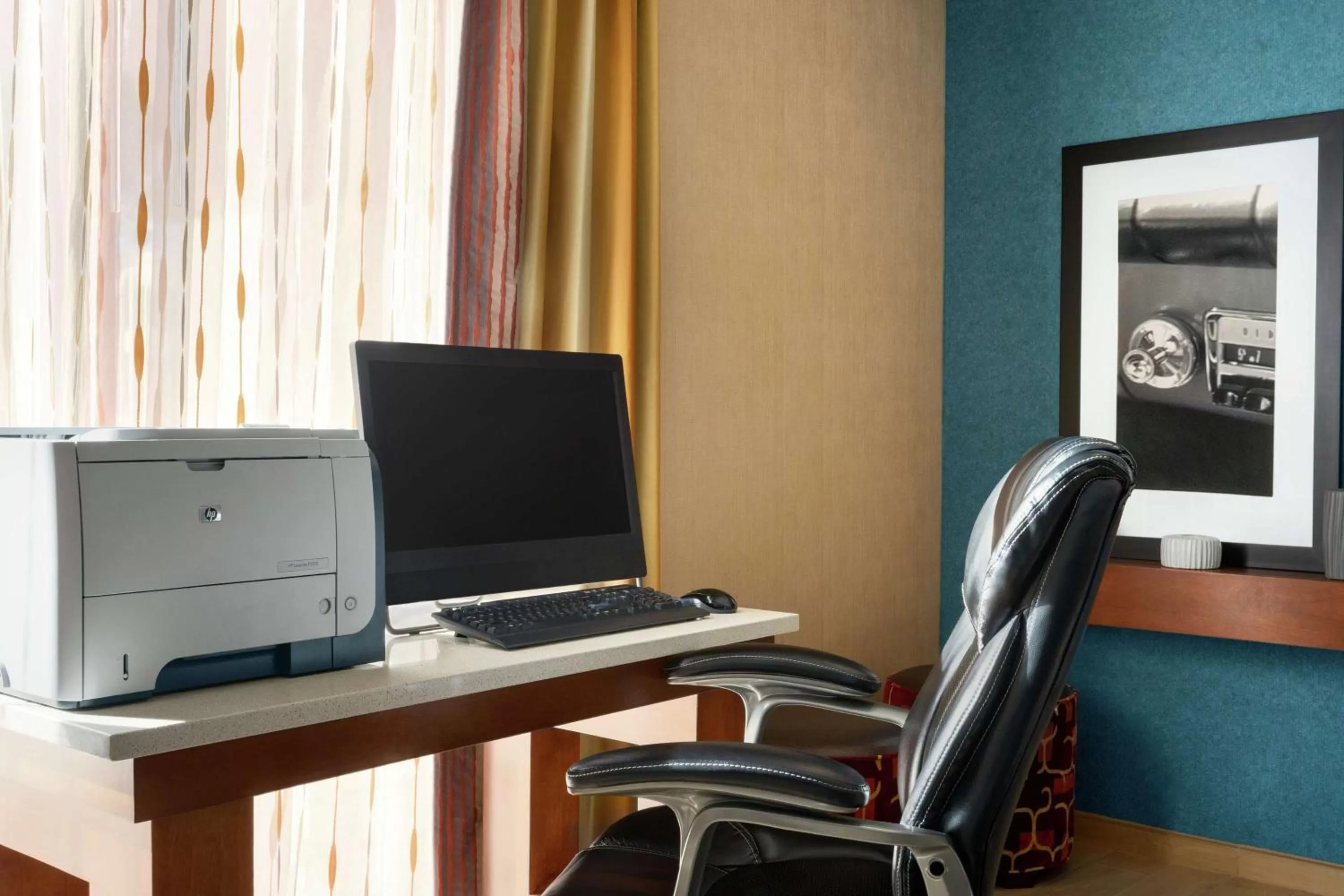 Business facilities in Hampton Inn Phoenix-Chandler