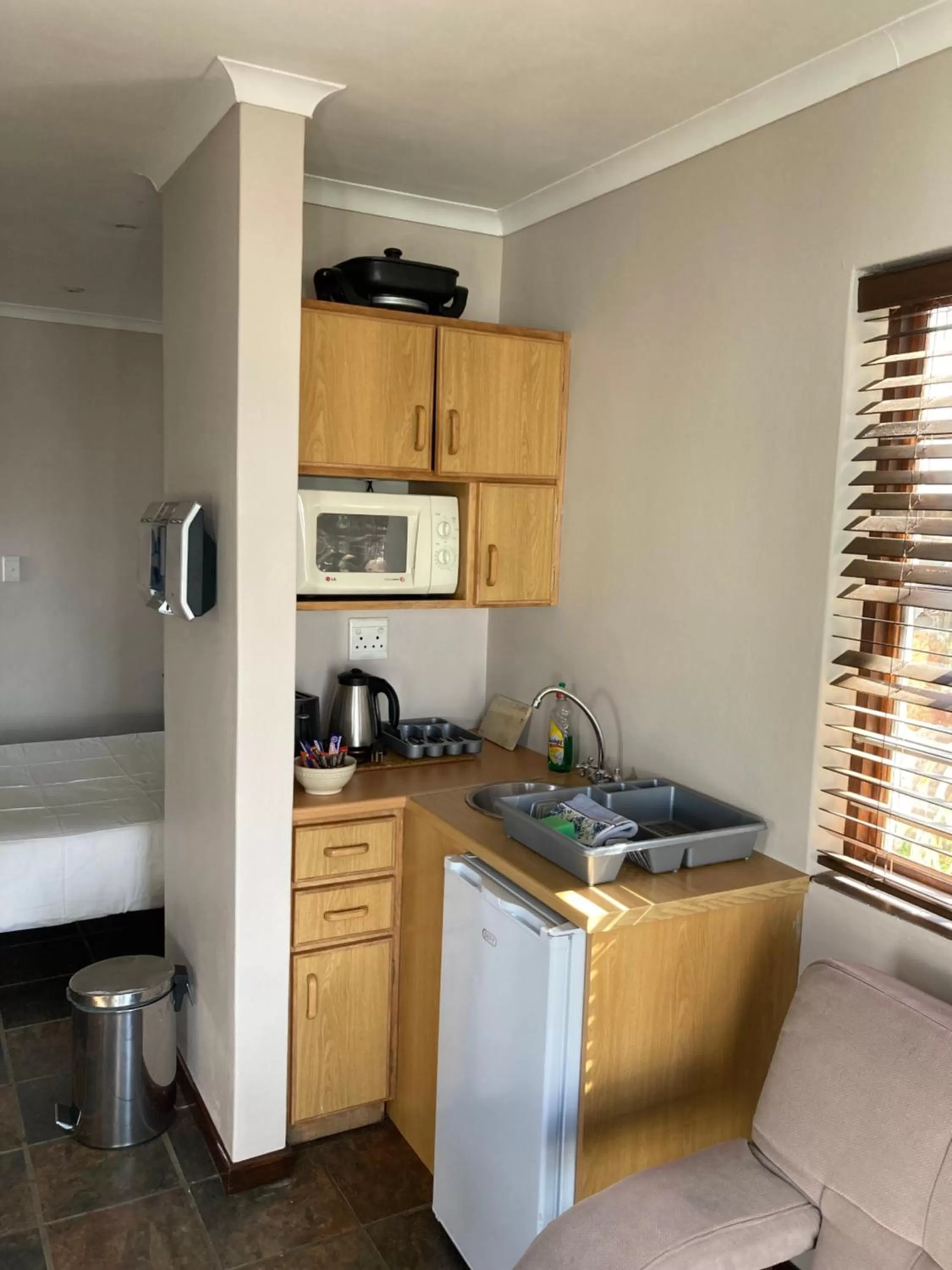 Kitchen or kitchenette, Kitchen/Kitchenette in Haus Barbara Guest House